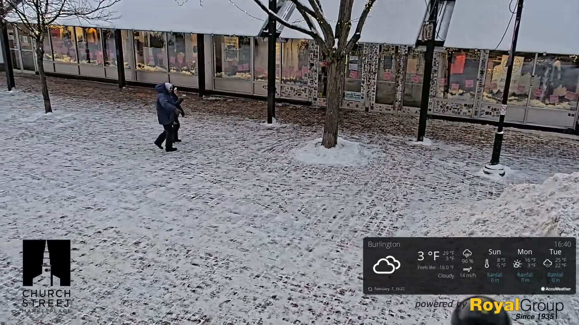 Burlington, Church Street Market Place Live Cam - Burlington, Vermont, USA