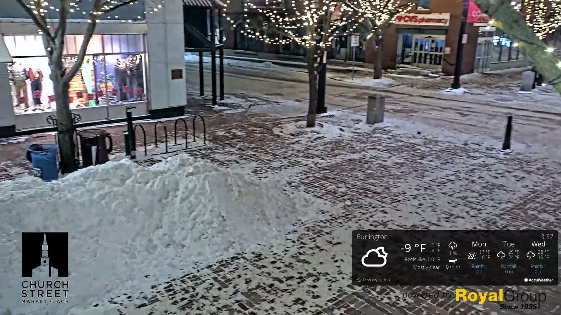 Burlington, Church Street Market Place Live Cam - Burlington, Vermont, USA