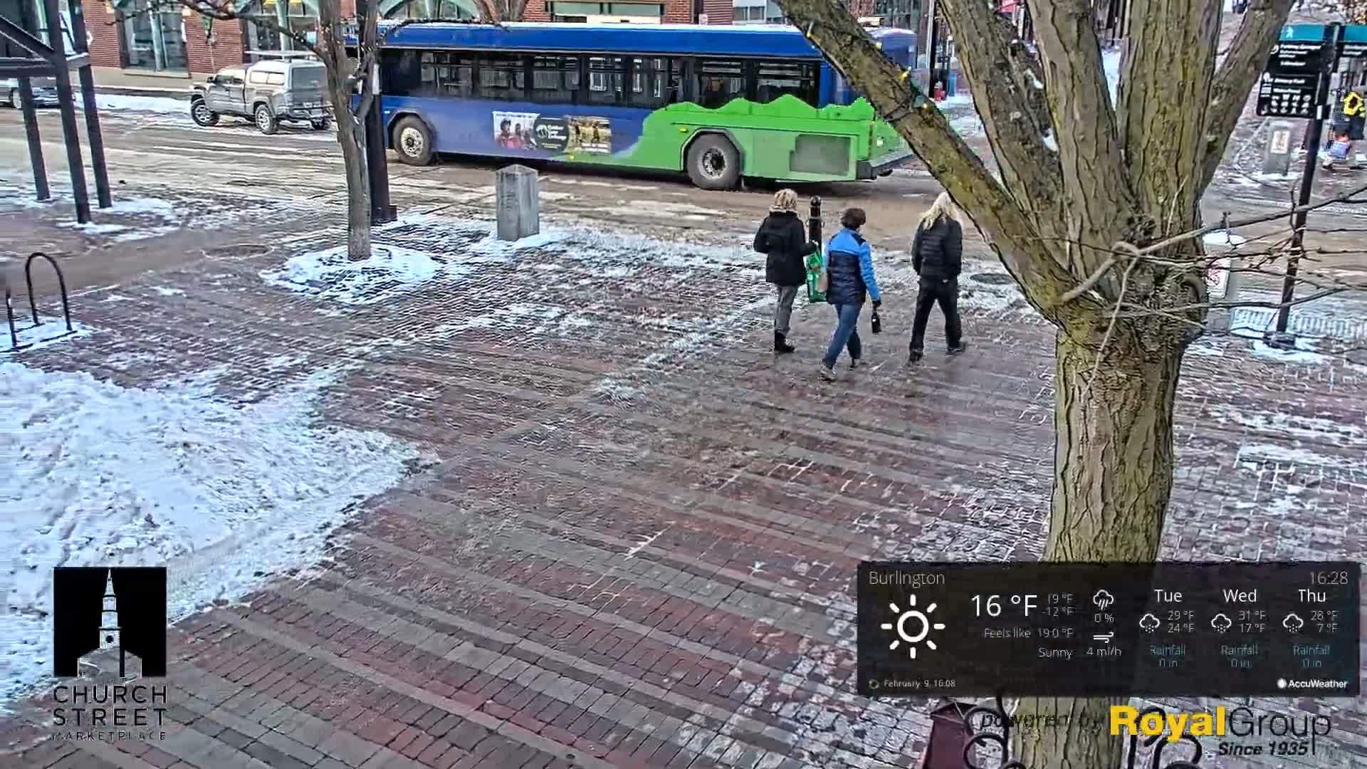 Burlington, Church Street Market Place Live Cam - Burlington, Vermont, USA
