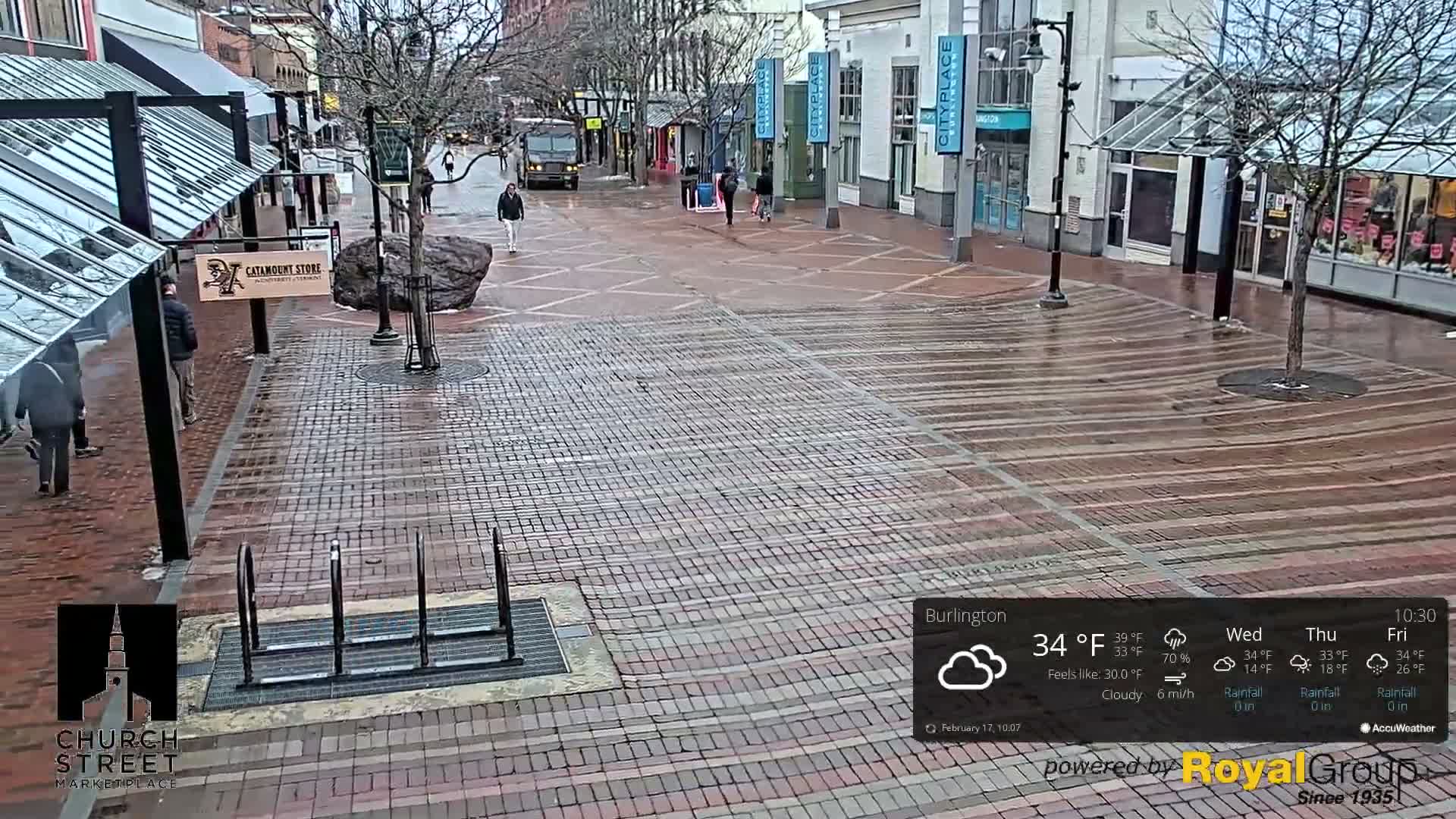 Burlington, Church Street Market Place Live Cam - Burlington, Vermont, USA