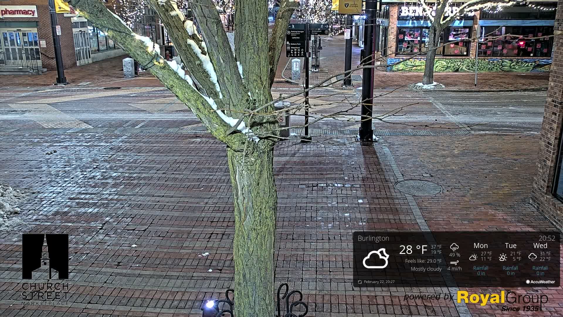 Burlington, Church Street Market Place Live Cam - Burlington, Vermont, USA
