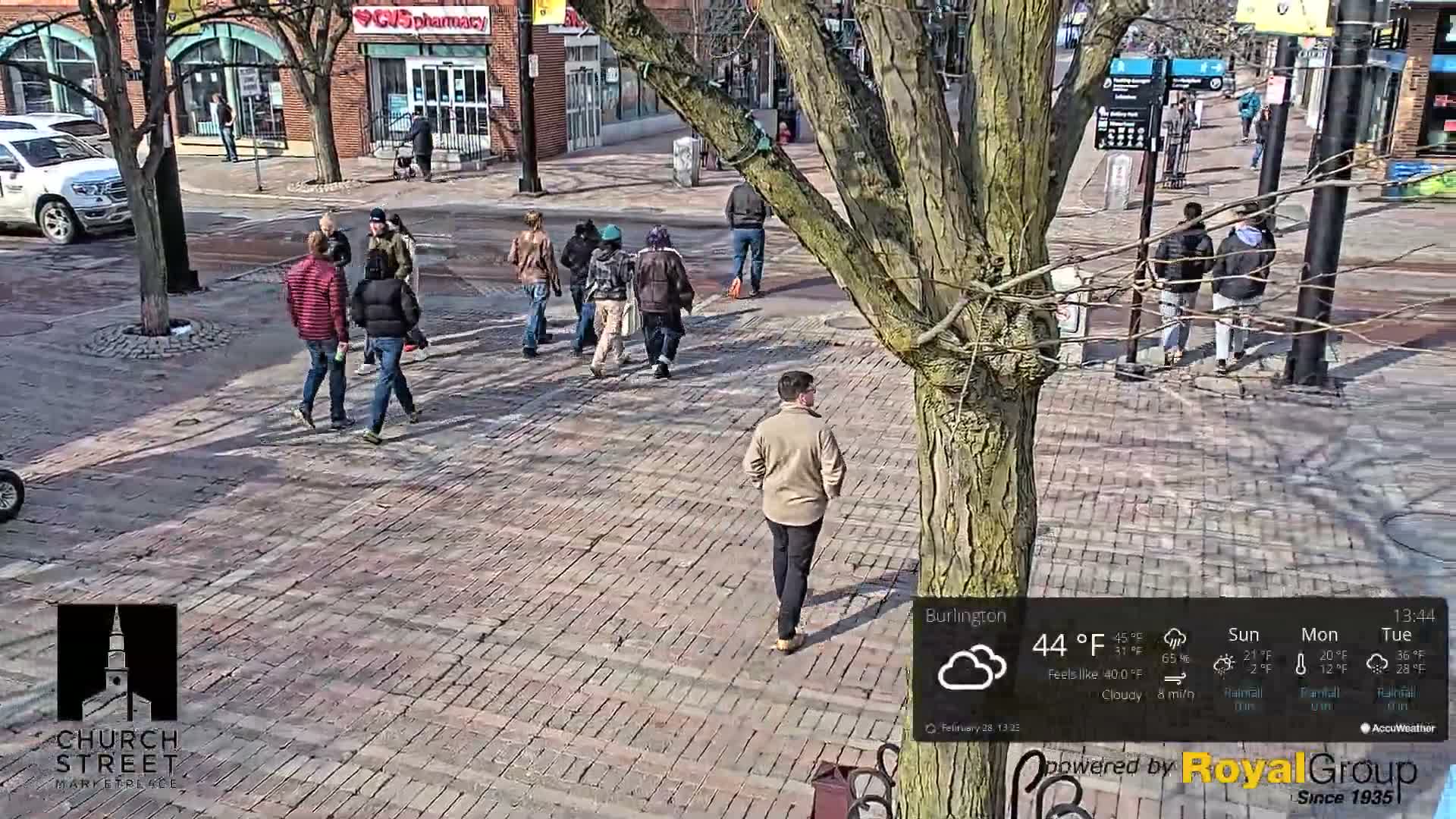 Burlington, Church Street Market Place Live Cam - Burlington, Vermont, USA