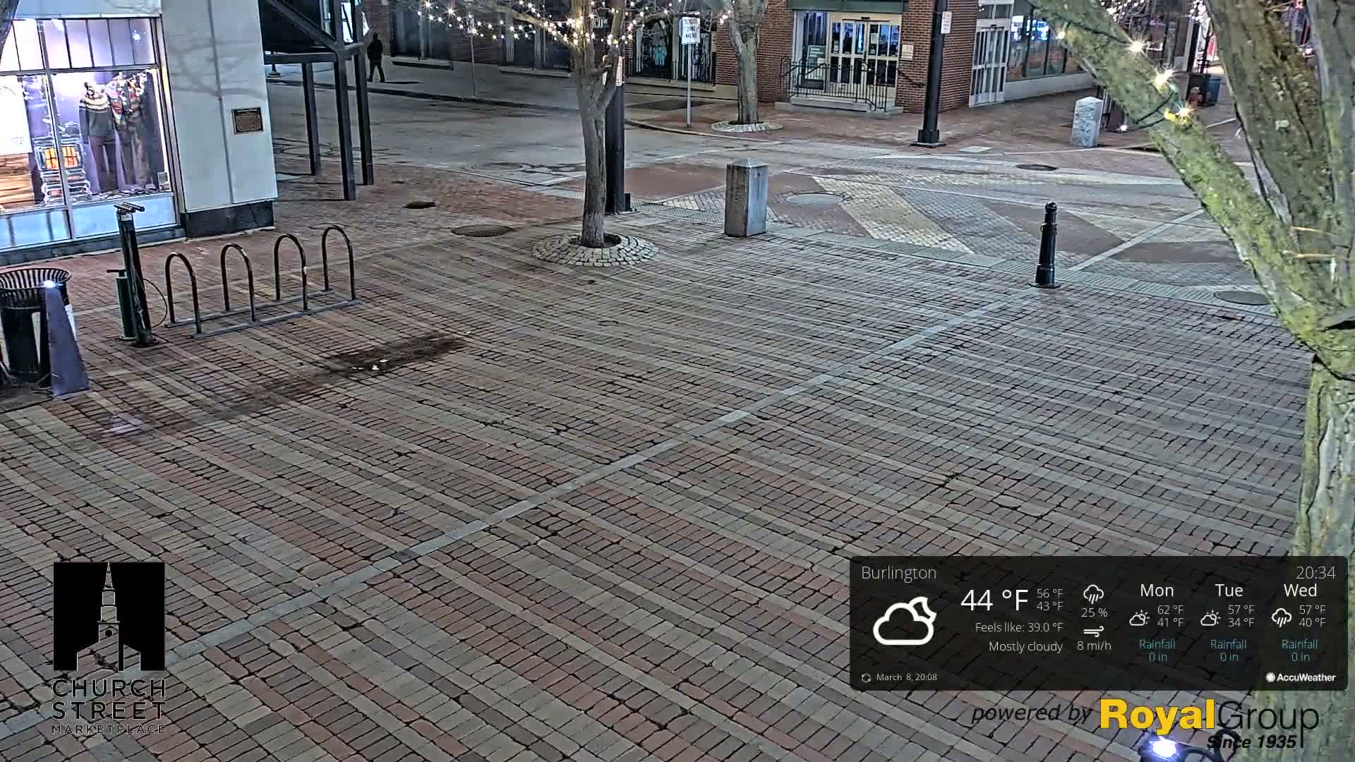Burlington, Church Street Market Place Live Cam - Burlington, Vermont, USA