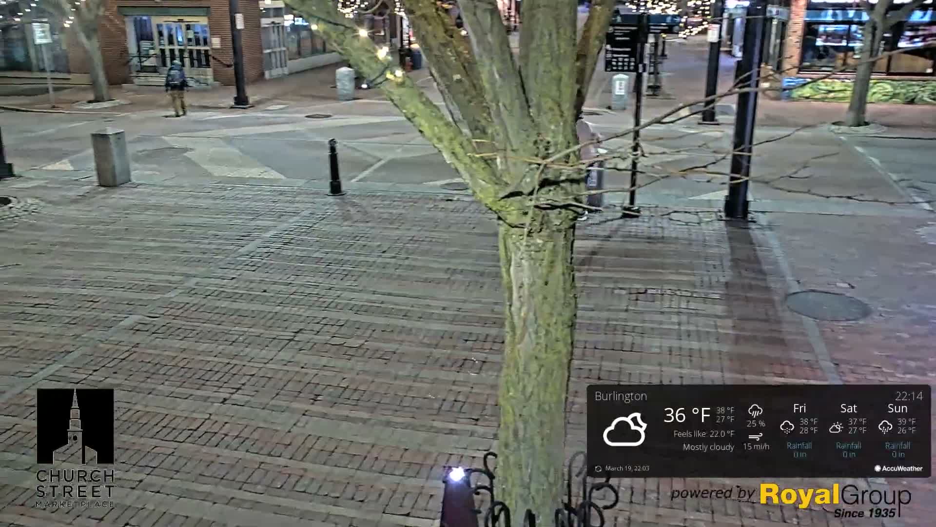 Burlington, Church Street Market Place Live Cam - Burlington, Vermont, USA