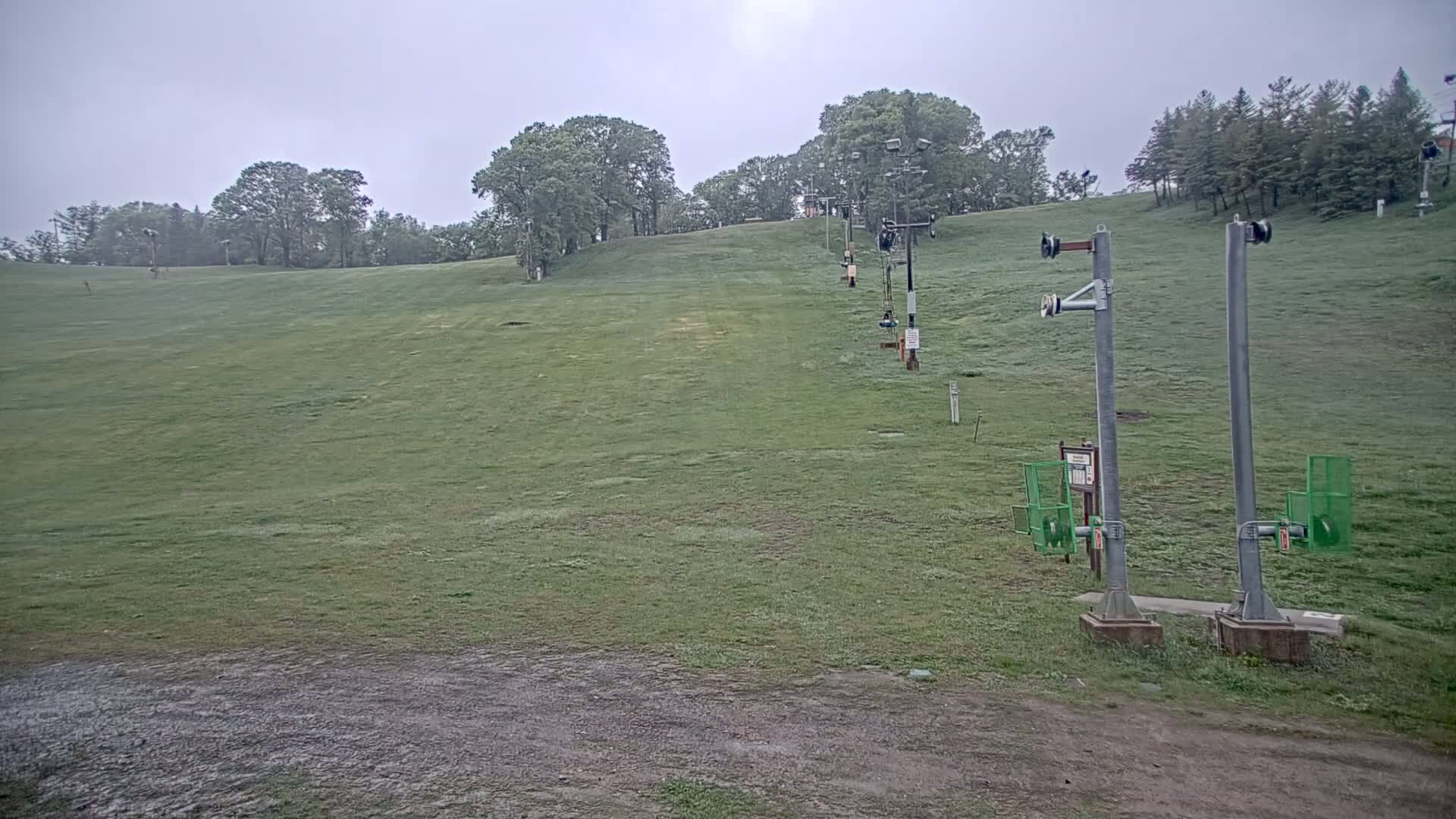 Bloomington, Hyland Hills Ski Slopes Live Cam - Bloomington, Hennepin, Minnesota, USA