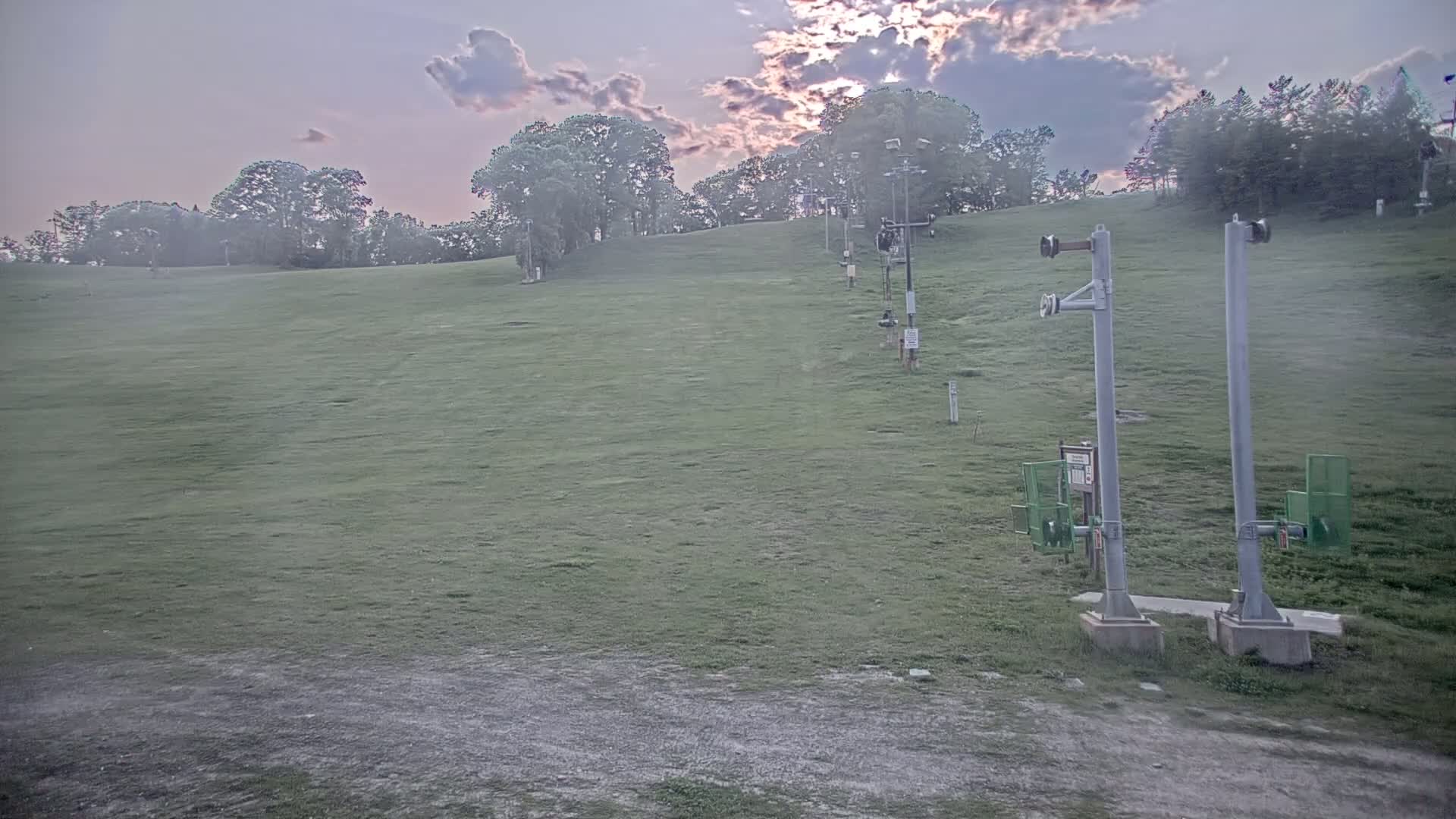 Bloomington, Hyland Hills Ski Slopes Live Cam - Bloomington, Hennepin, Minnesota, USA