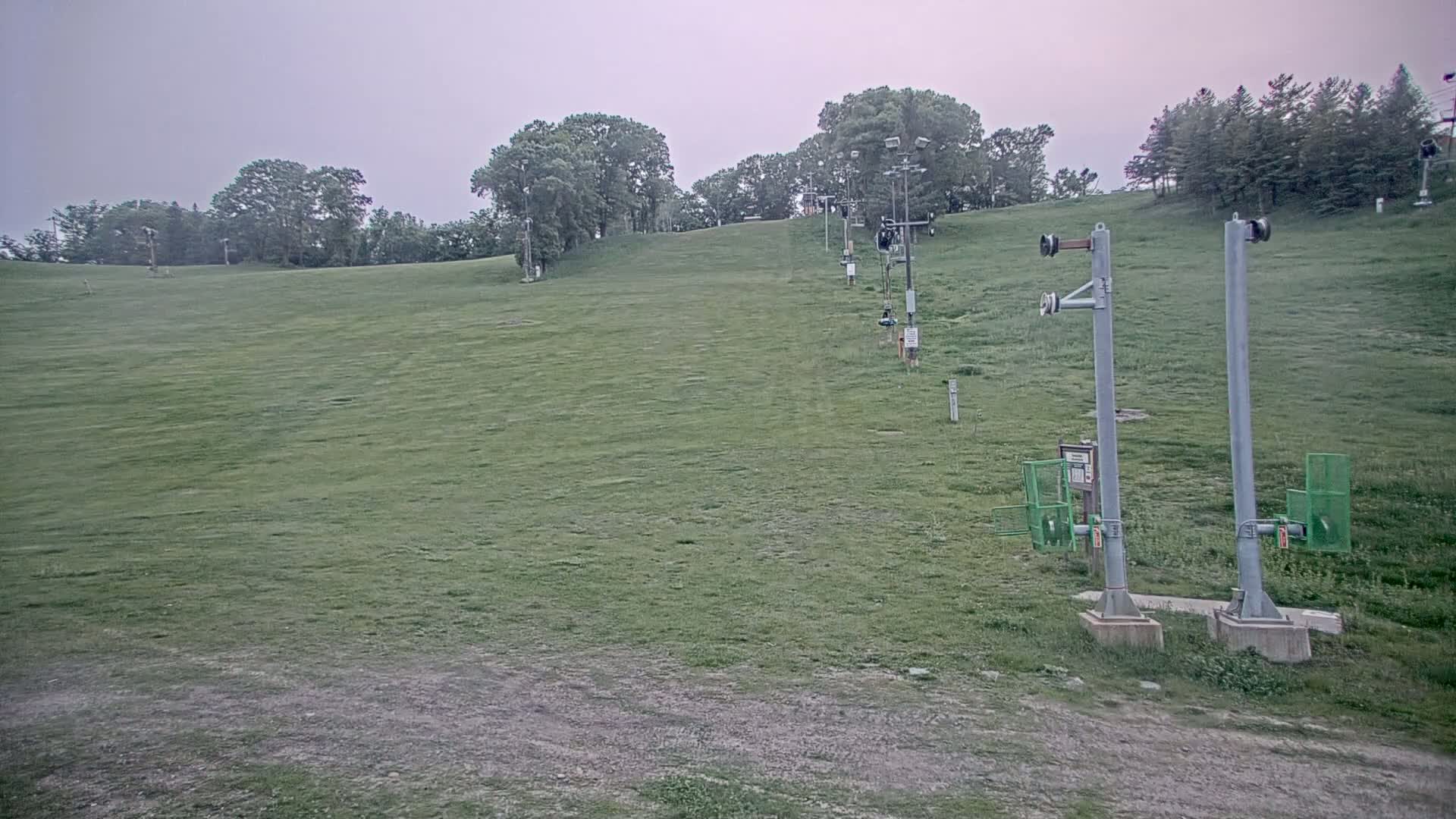 Bloomington, Hyland Hills Ski Slopes Live Cam - Bloomington, Hennepin, Minnesota, USA