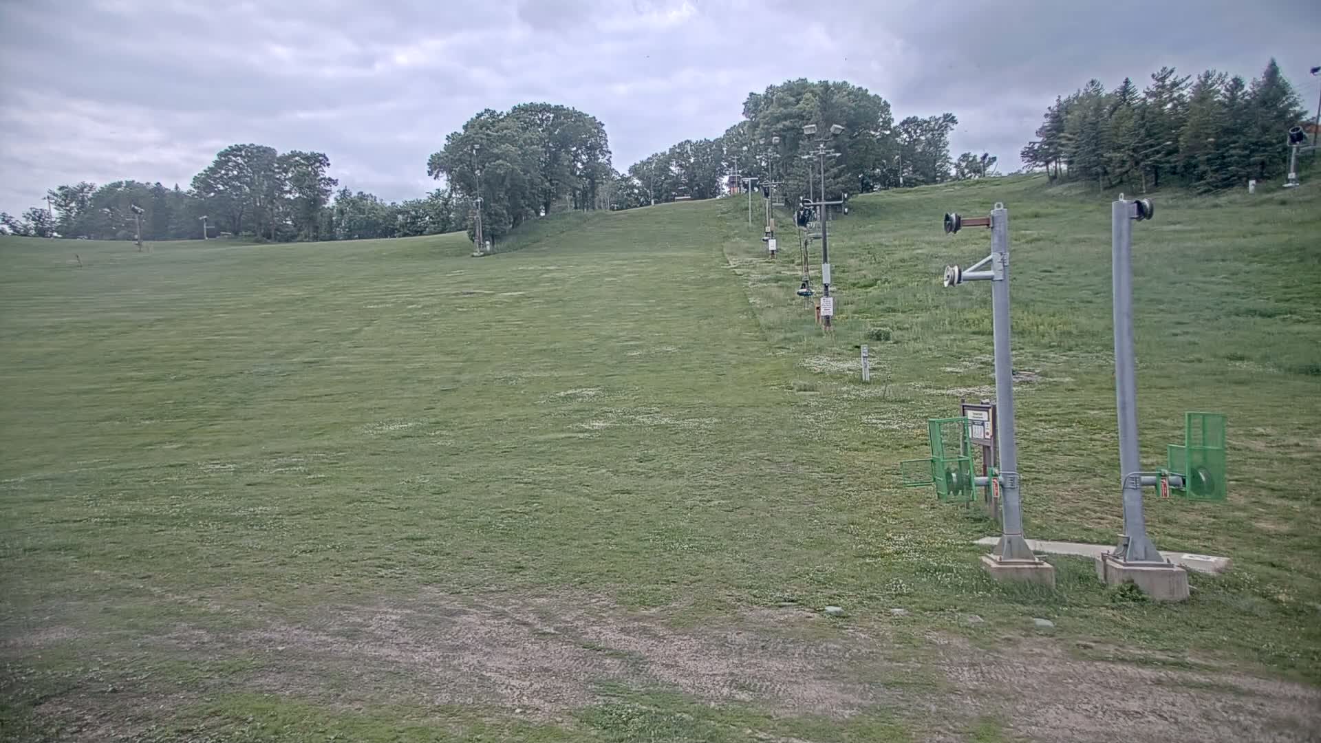 Bloomington, Hyland Hills Ski Slopes Live Cam - Bloomington, Hennepin, Minnesota, USA
