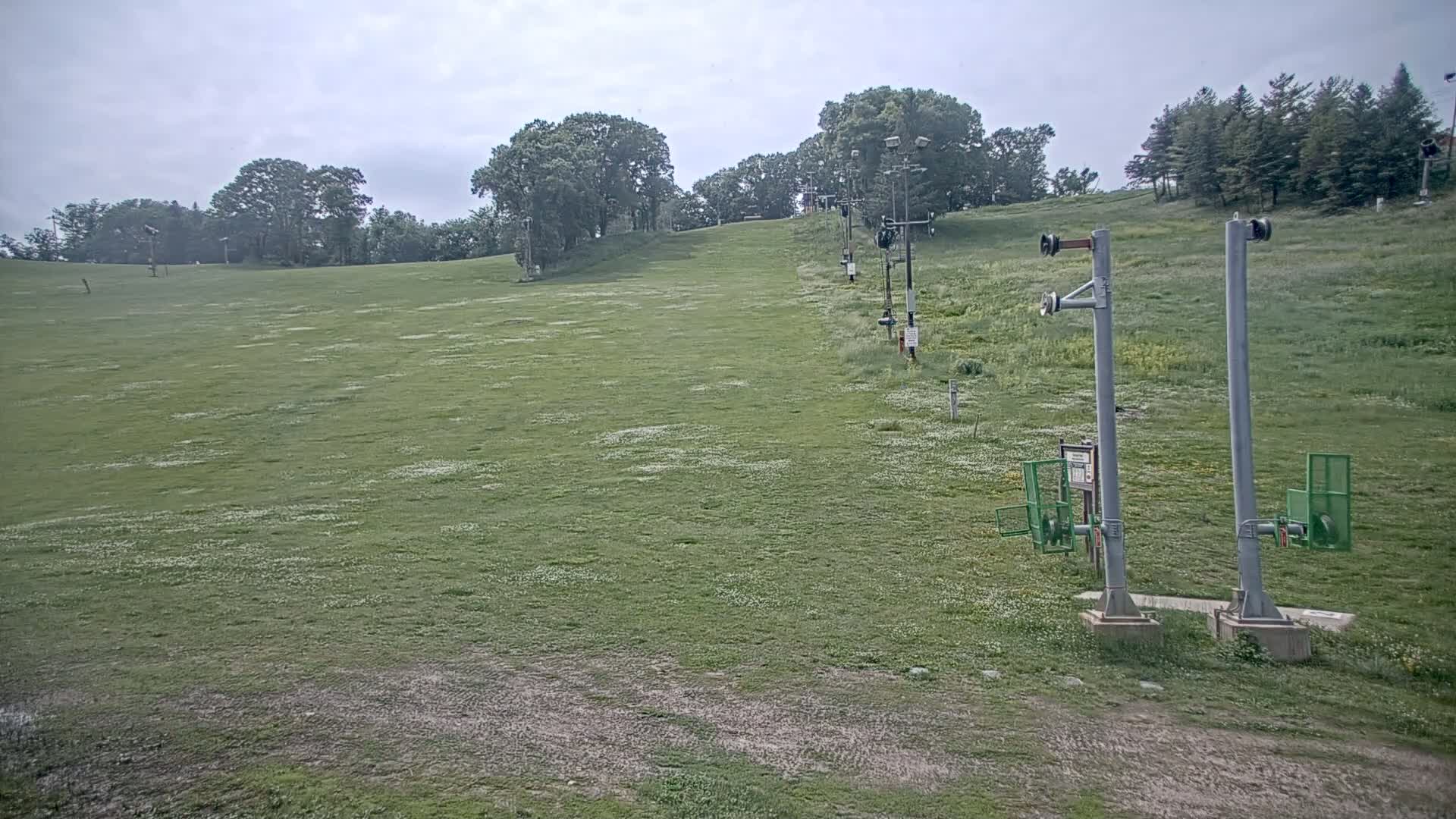 Bloomington, Hyland Hills Ski Slopes Live Cam - Bloomington, Hennepin, Minnesota, USA