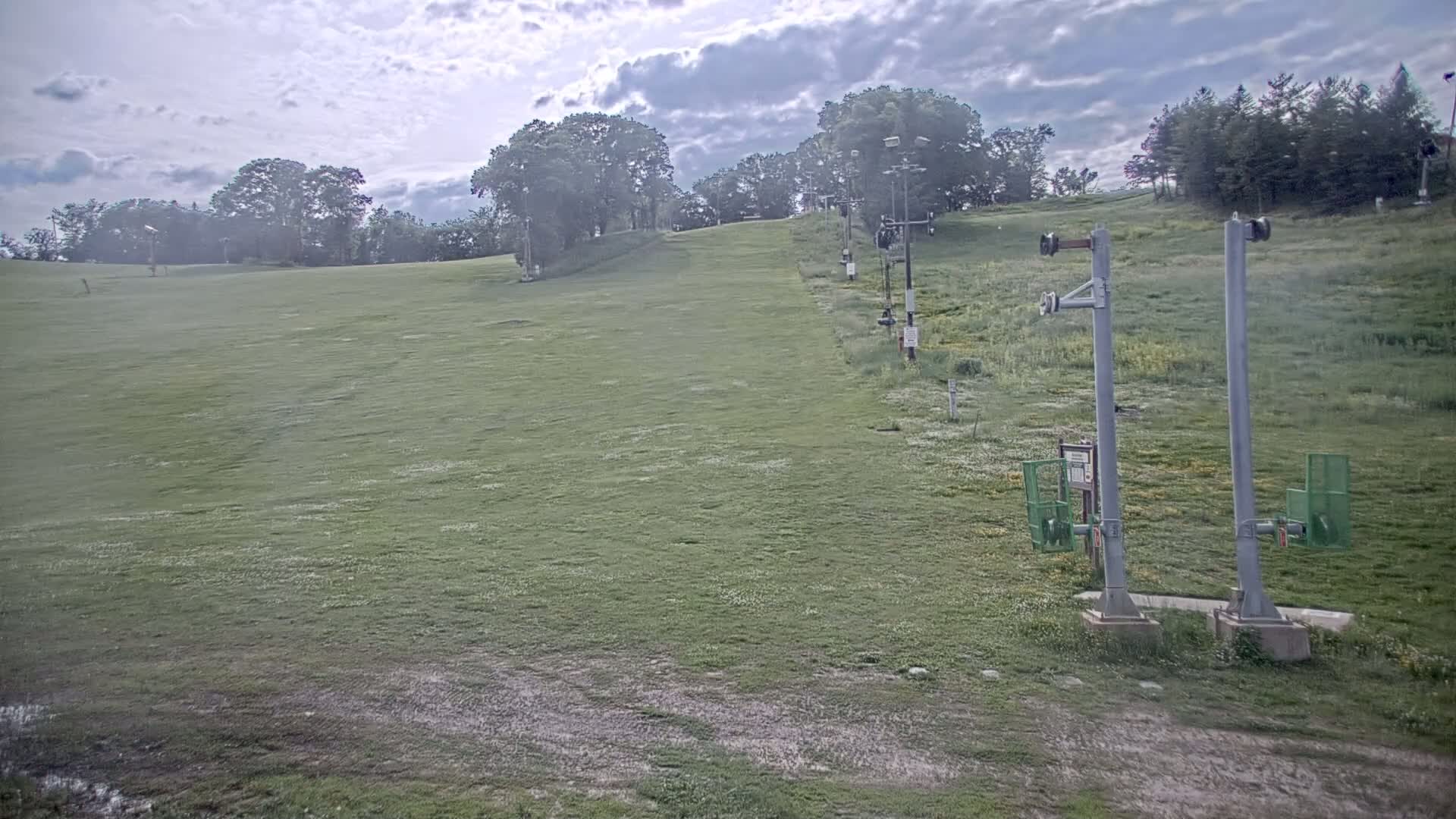 Bloomington, Hyland Hills Ski Slopes Live Cam - Bloomington, Hennepin, Minnesota, USA