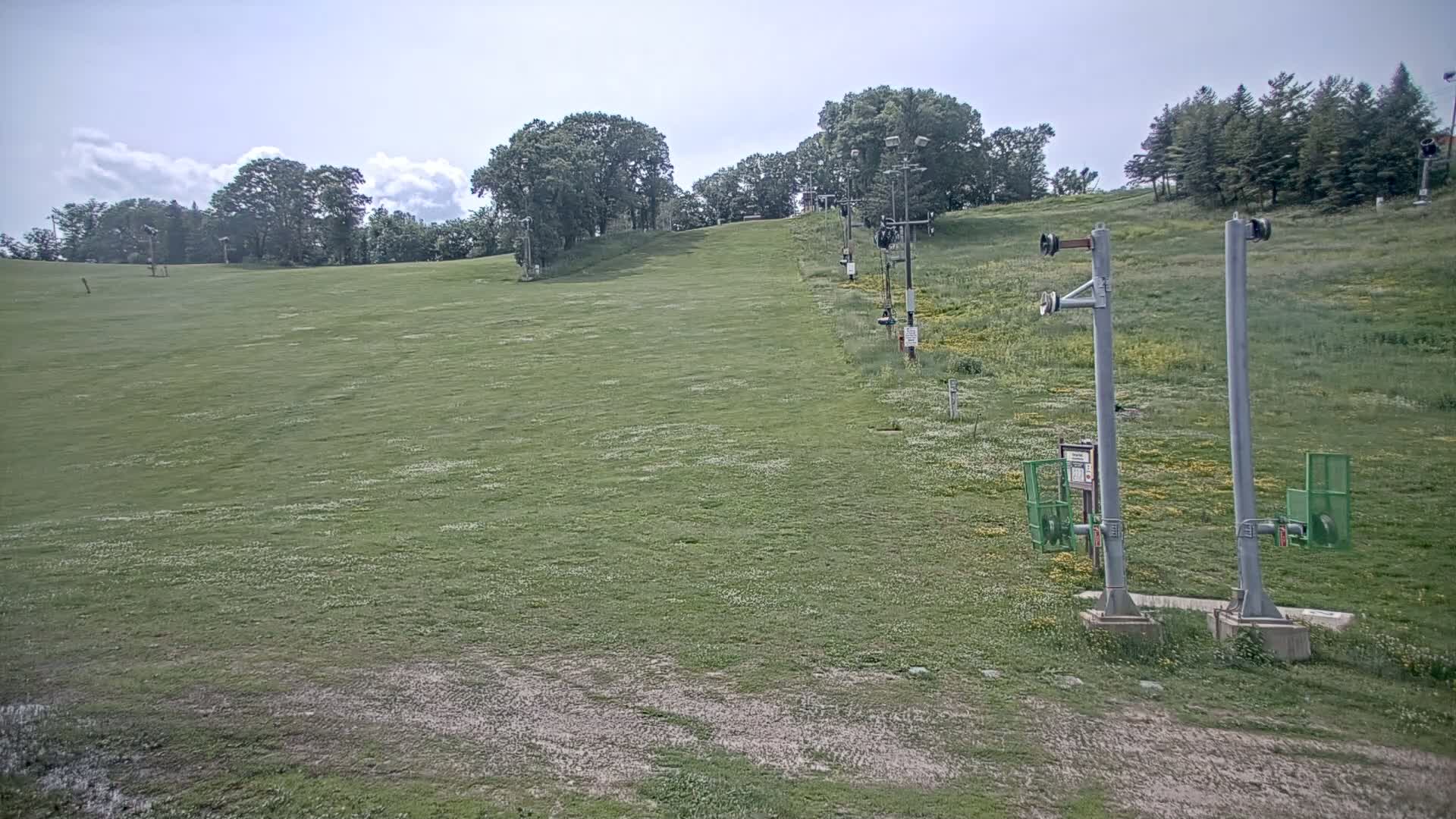 Bloomington, Hyland Hills Ski Slopes Live Cam - Bloomington, Hennepin, Minnesota, USA