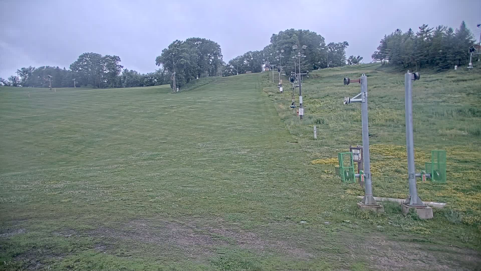 Bloomington, Hyland Hills Ski Slopes Live Cam - Bloomington, Hennepin, Minnesota, USA