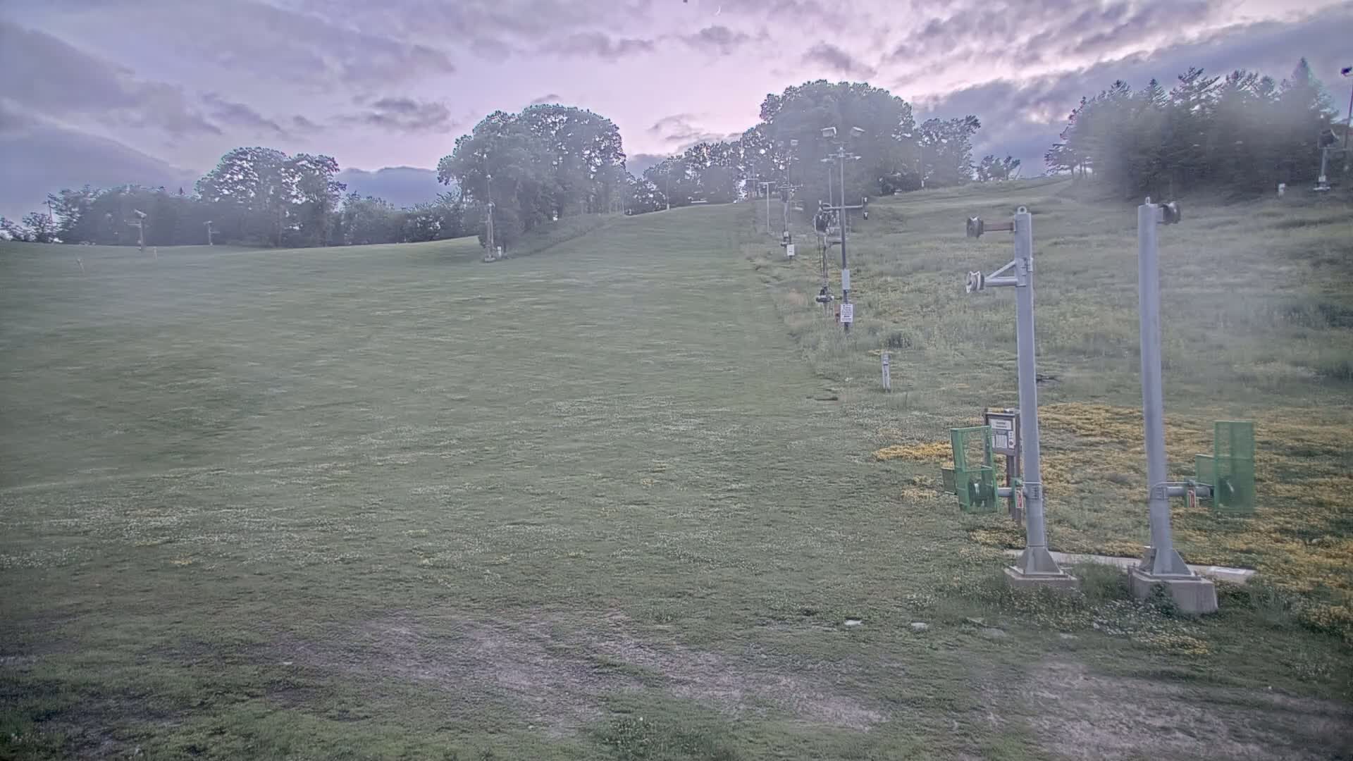 Bloomington, Hyland Hills Ski Slopes Live Cam - Bloomington, Hennepin, Minnesota, USA