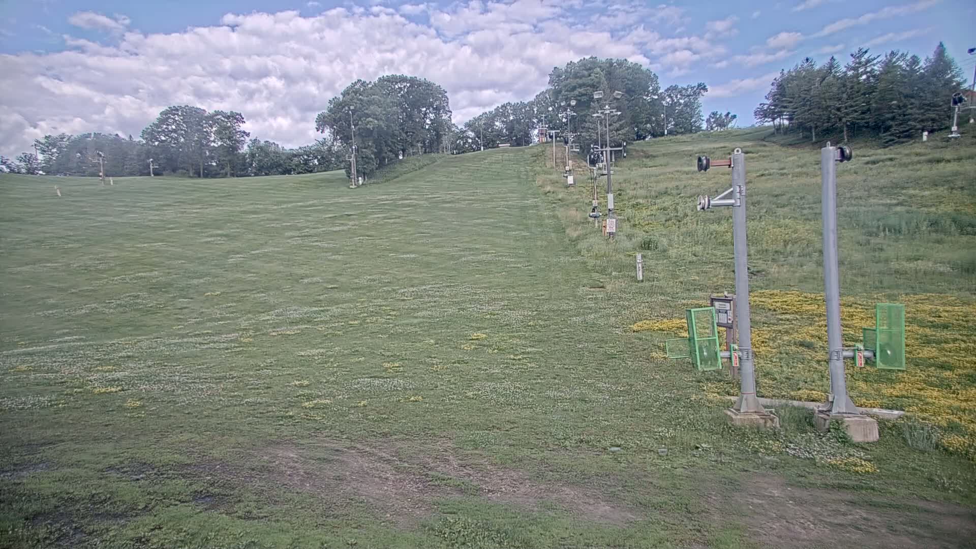Bloomington, Hyland Hills Ski Slopes Live Cam - Bloomington, Hennepin, Minnesota, USA