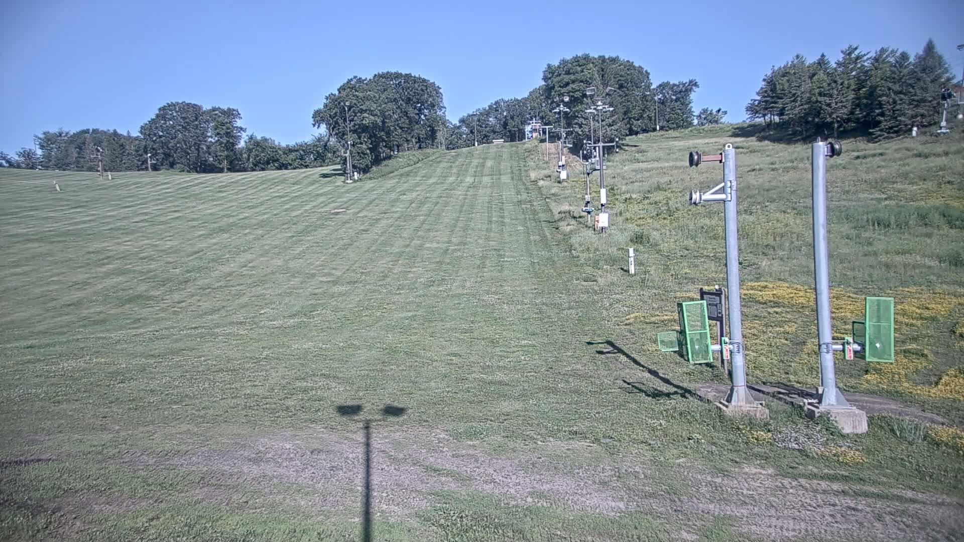 Bloomington, Hyland Hills Ski Slopes Live Cam - Bloomington, Hennepin, Minnesota, USA