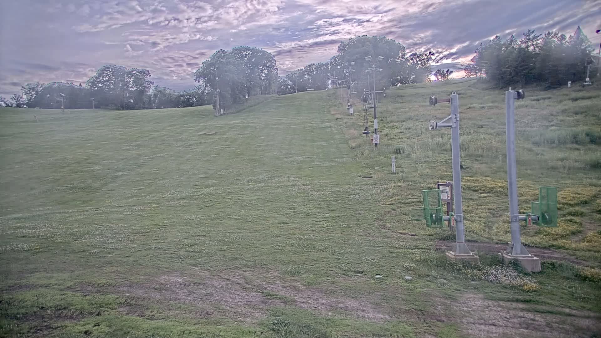 Bloomington, Hyland Hills Ski Slopes Live Cam - Bloomington, Hennepin, Minnesota, USA