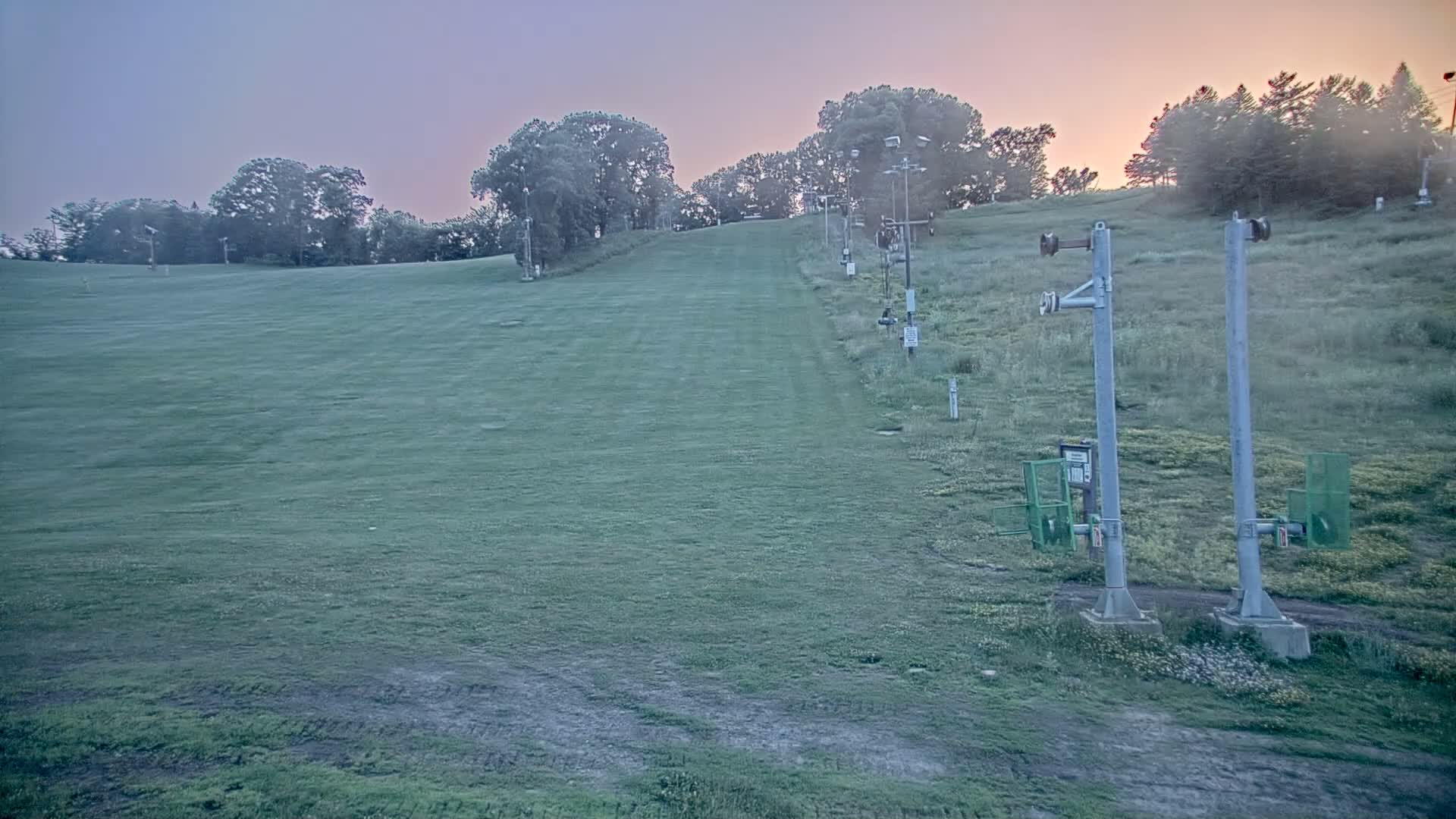 Bloomington, Hyland Hills Ski Slopes Live Cam - Bloomington, Hennepin, Minnesota, USA