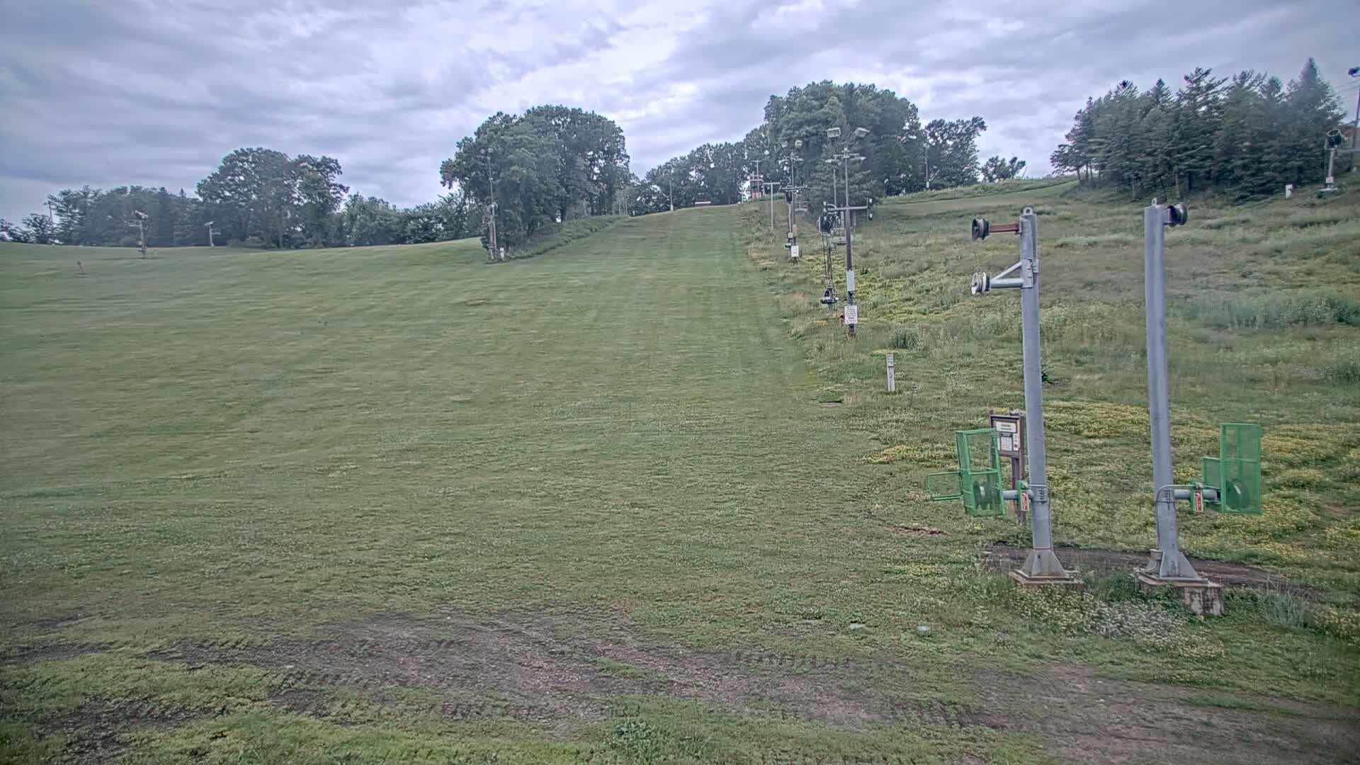 Bloomington, Hyland Hills Ski Slopes Live Cam - Bloomington, Hennepin, Minnesota, USA