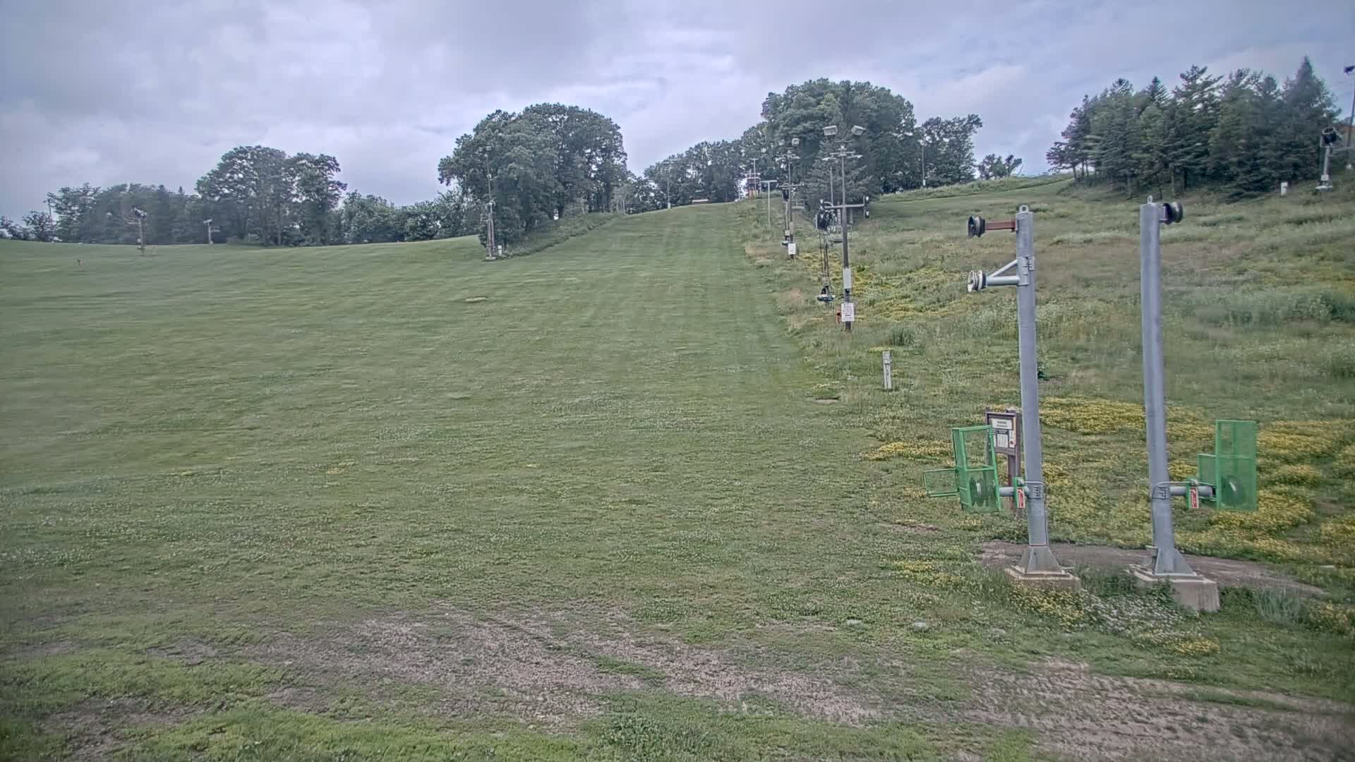 Bloomington, Hyland Hills Ski Slopes Live Cam - Bloomington, Hennepin, Minnesota, USA