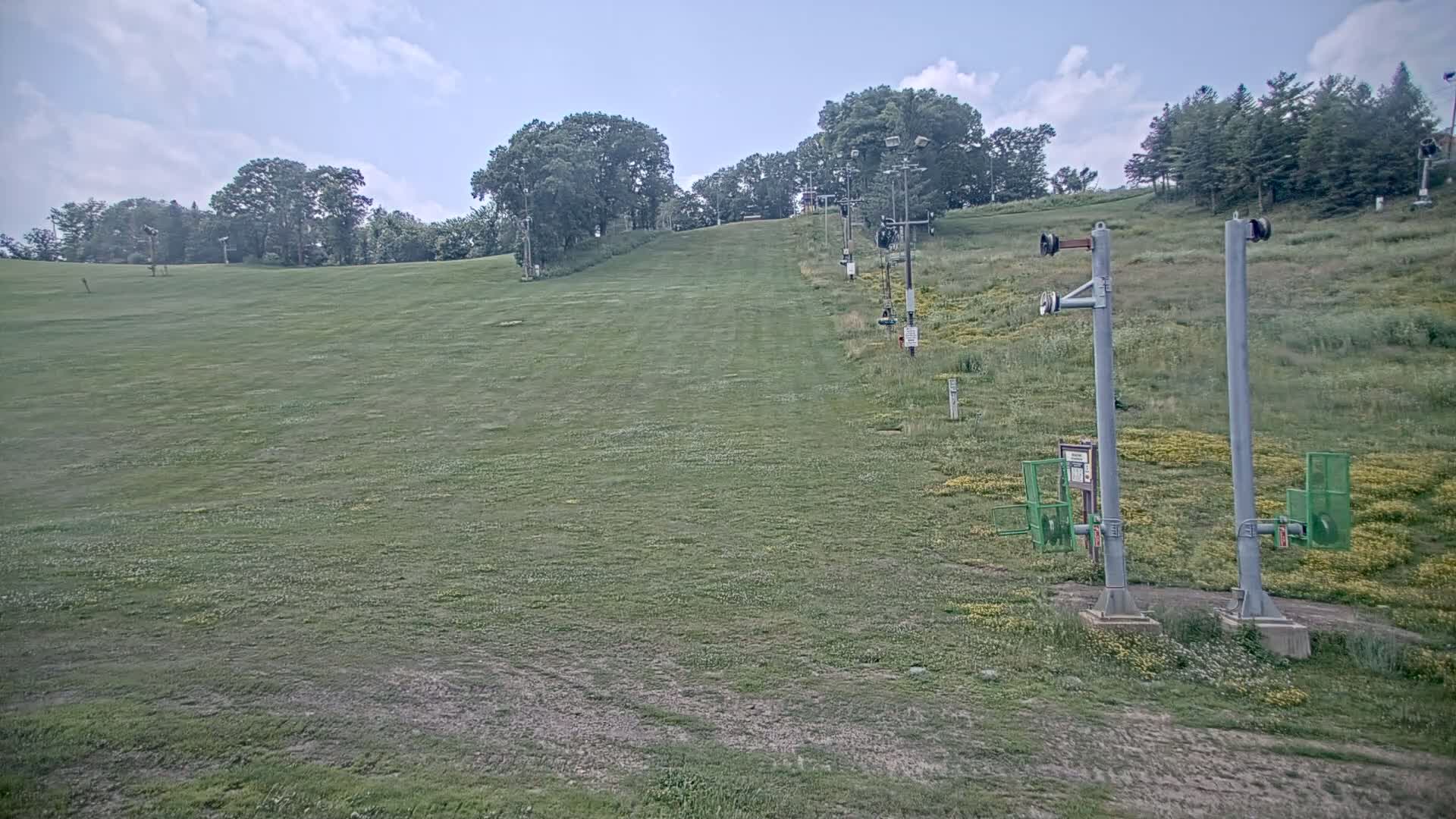 Bloomington, Hyland Hills Ski Slopes Live Cam - Bloomington, Hennepin, Minnesota, USA