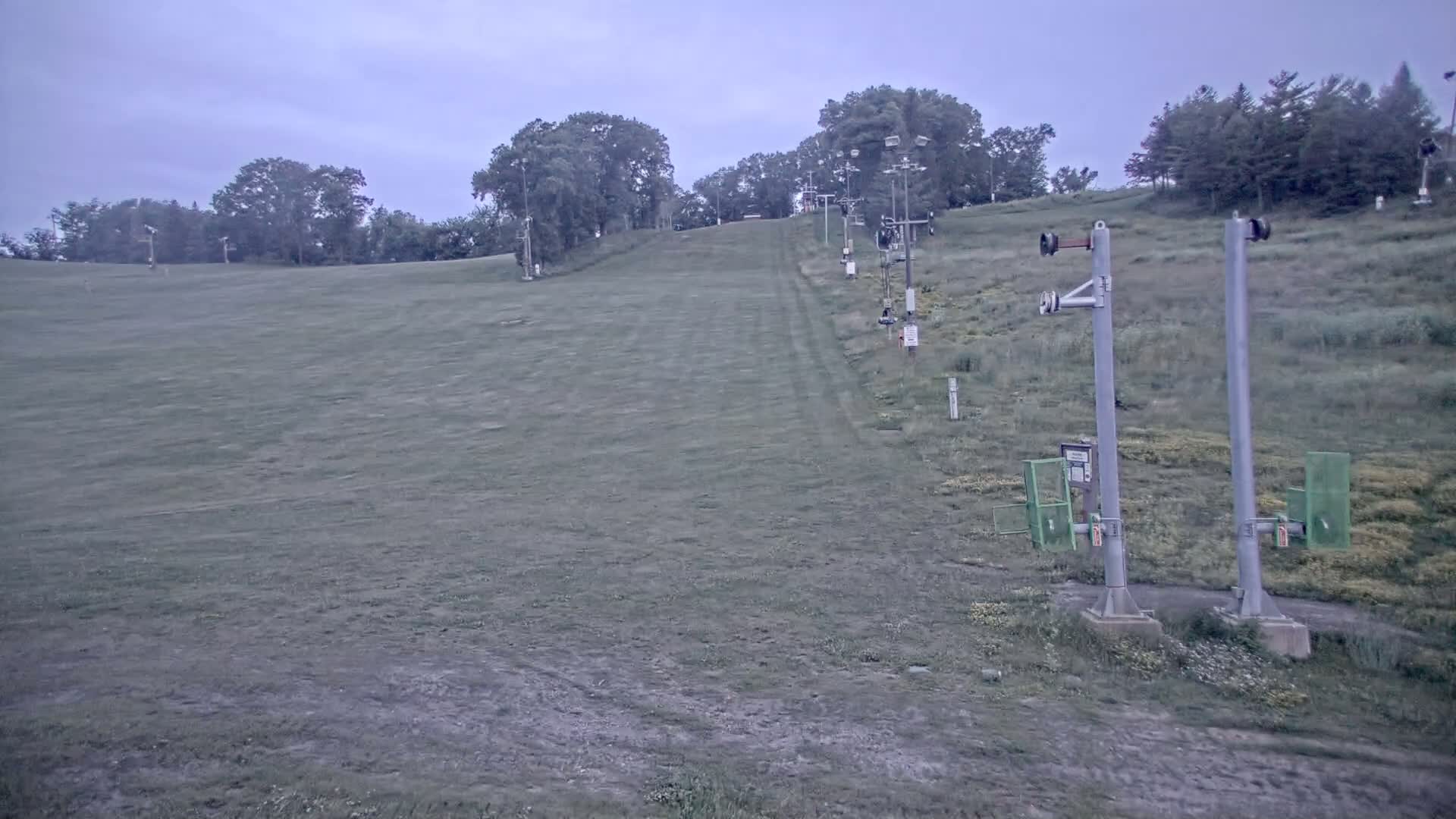 Bloomington, Hyland Hills Ski Slopes Live Cam - Bloomington, Hennepin, Minnesota, USA