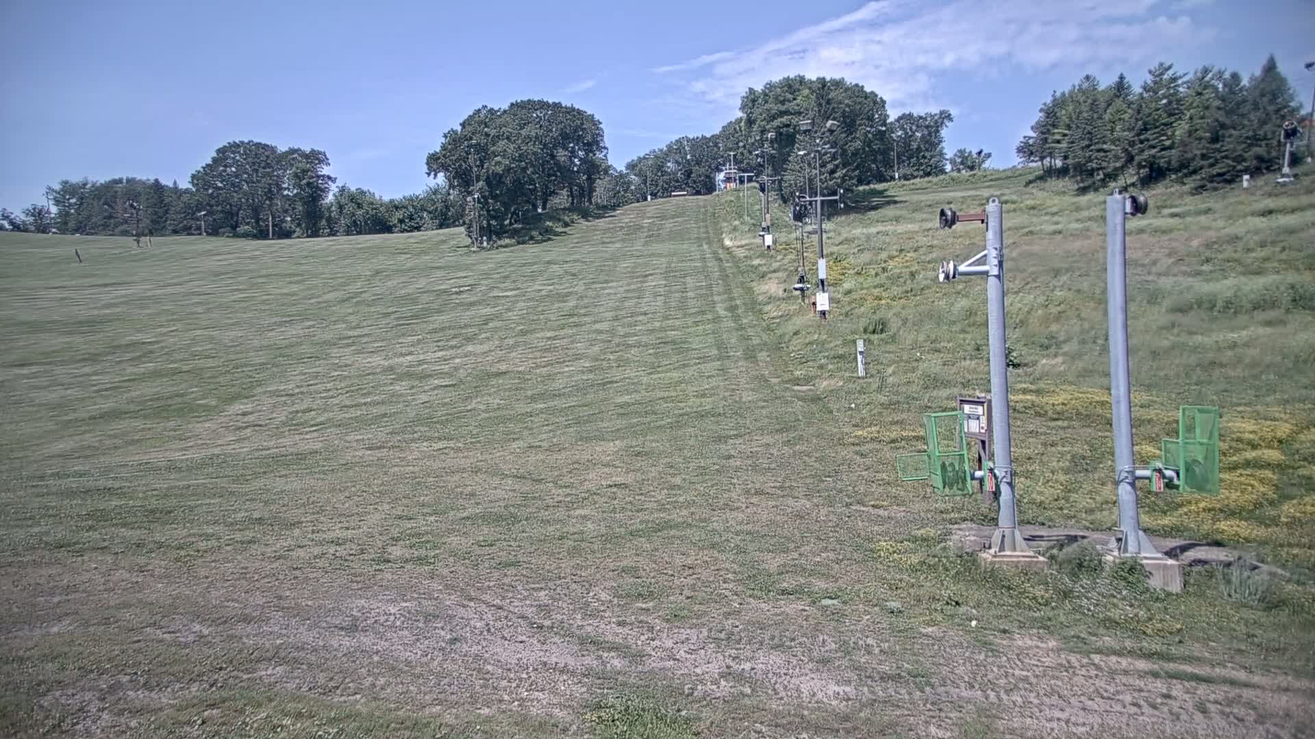 Bloomington, Hyland Hills Ski Slopes Live Cam - Bloomington, Hennepin, Minnesota, USA