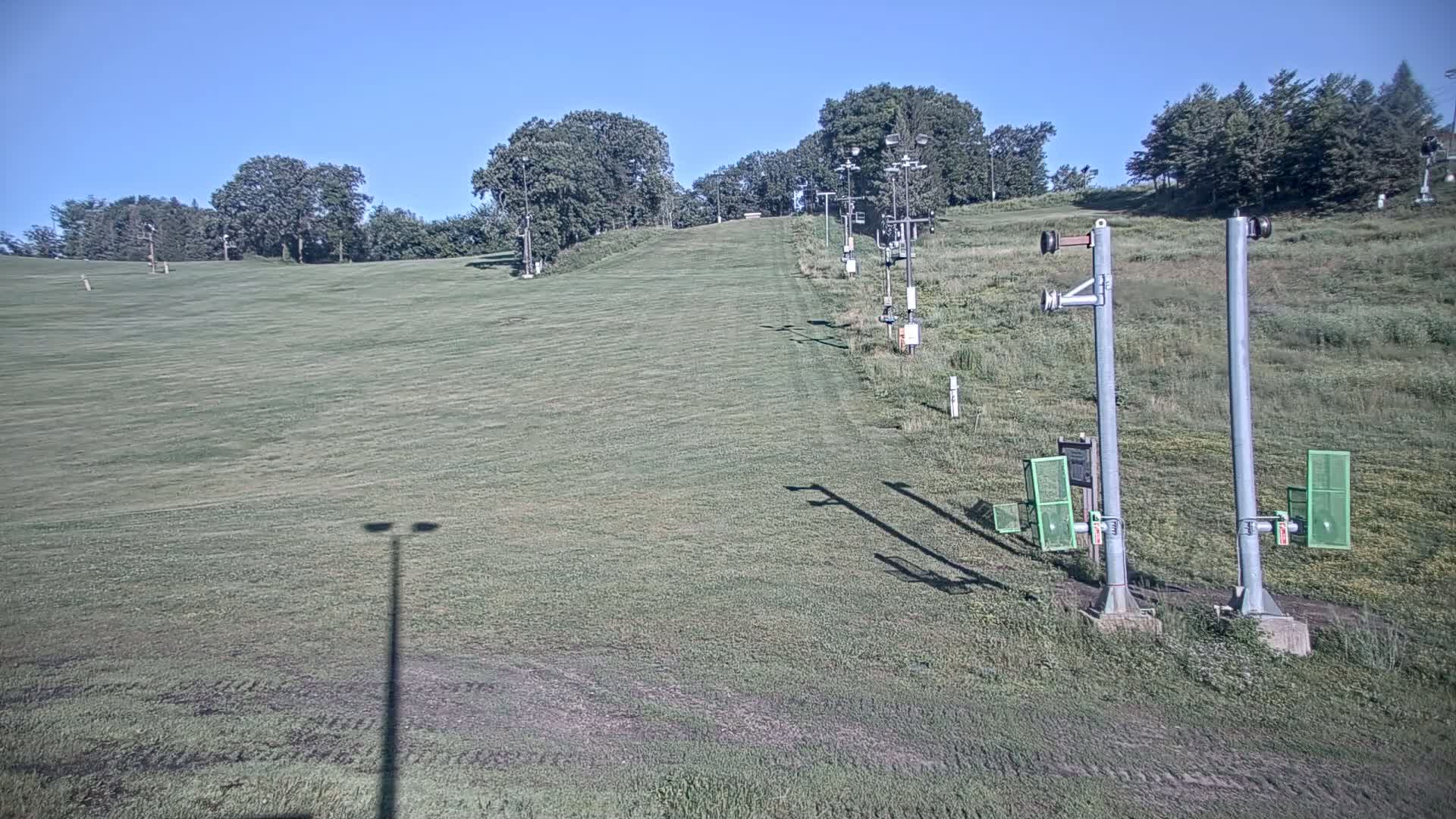 Bloomington, Hyland Hills Ski Slopes Live Cam - Bloomington, Hennepin, Minnesota, USA