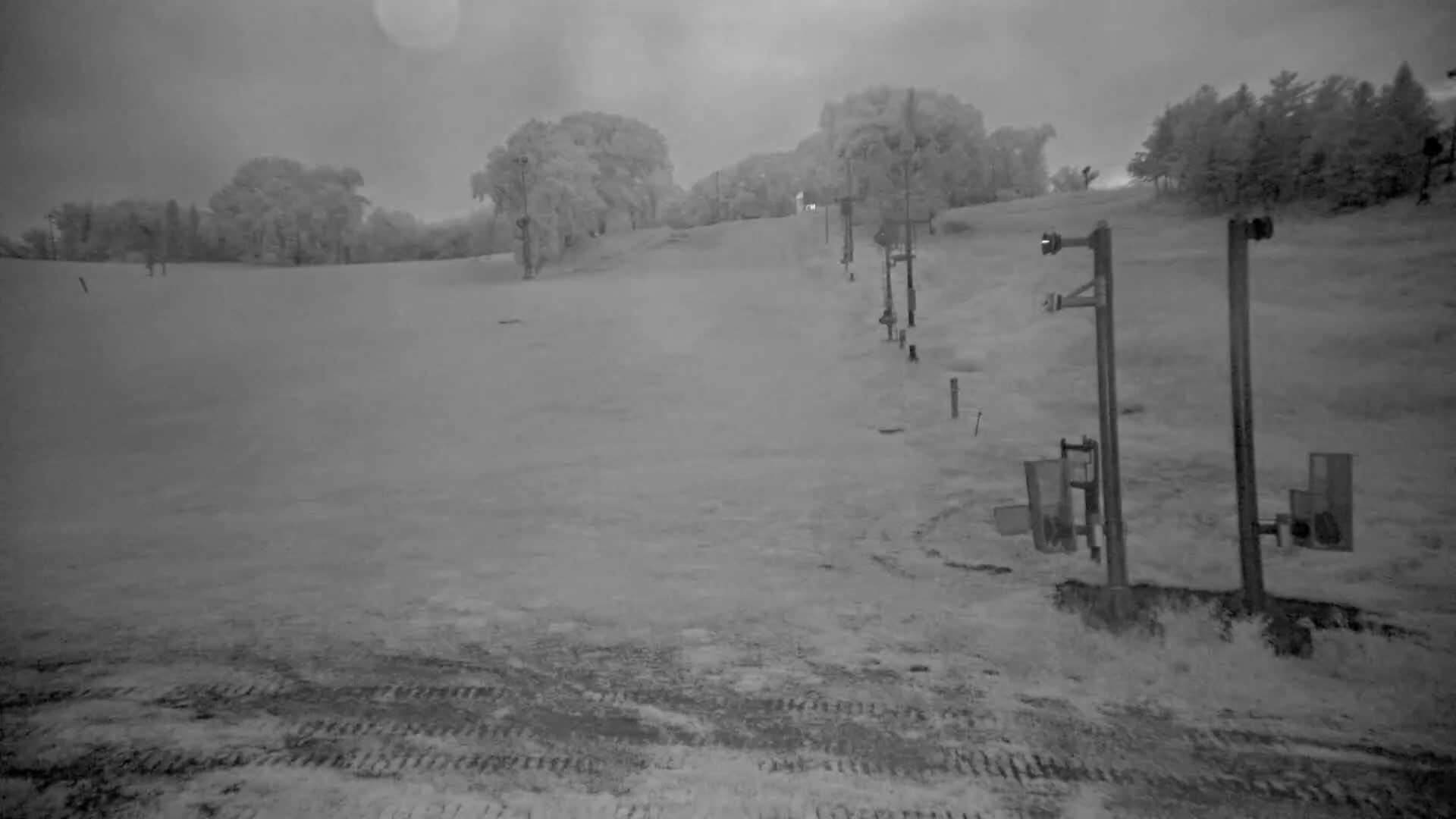 Bloomington, Hyland Hills Ski Slopes Live Cam - Bloomington, Hennepin, Minnesota, USA