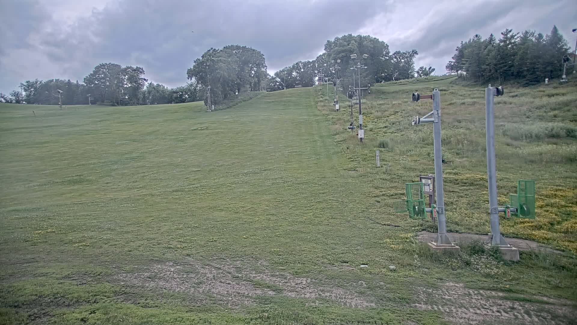 Bloomington, Hyland Hills Ski Slopes Live Cam - Bloomington, Hennepin, Minnesota, USA