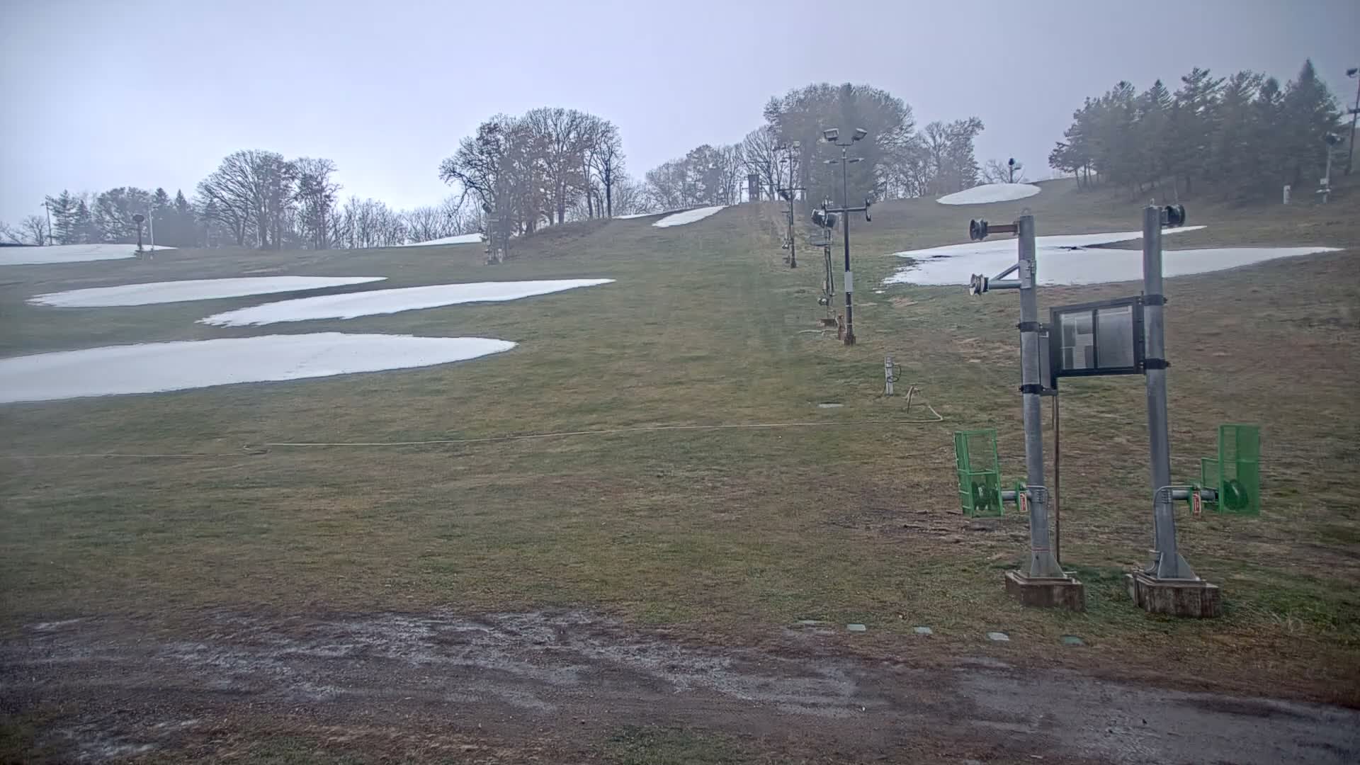 Bloomington, Hyland Hills Ski Slopes Live Cam - Bloomington, Hennepin, Minnesota, USA