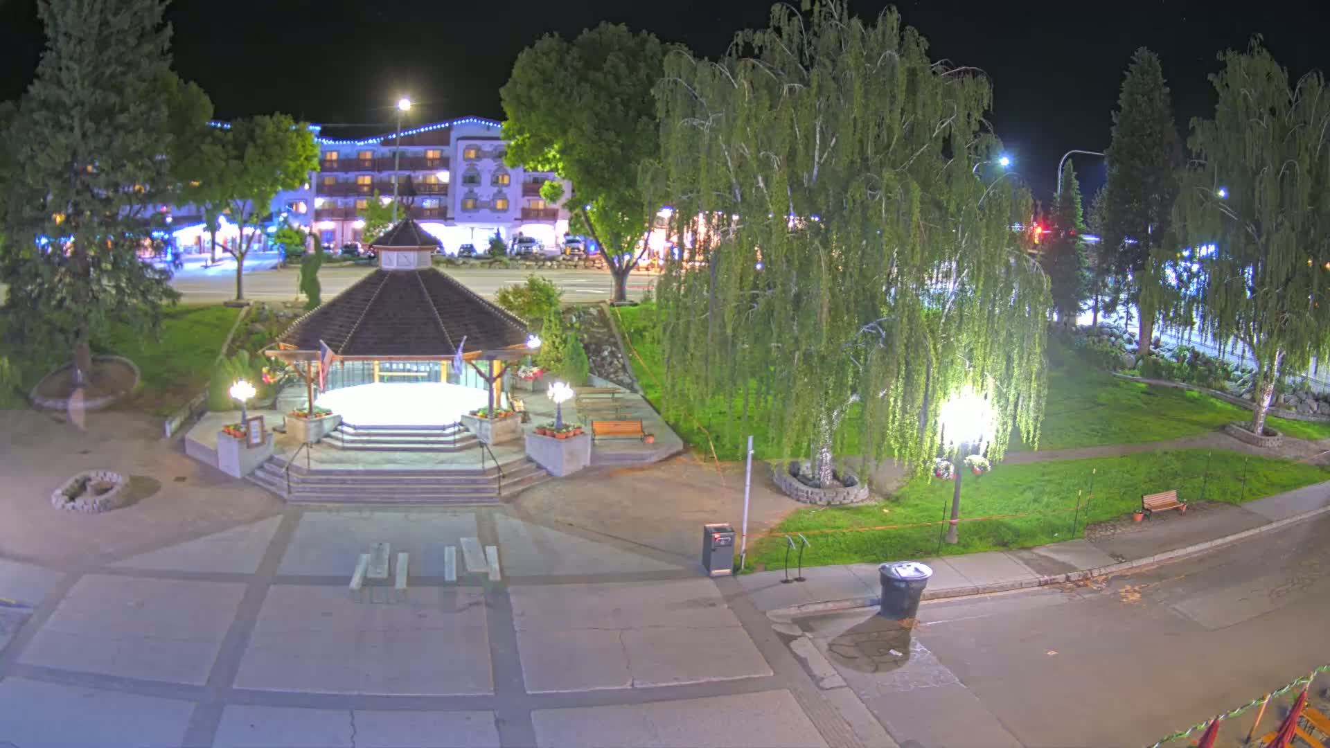Leavenworth Village Front Street Park  Live Cam - Leavenworth, Chelan, Washington, USA