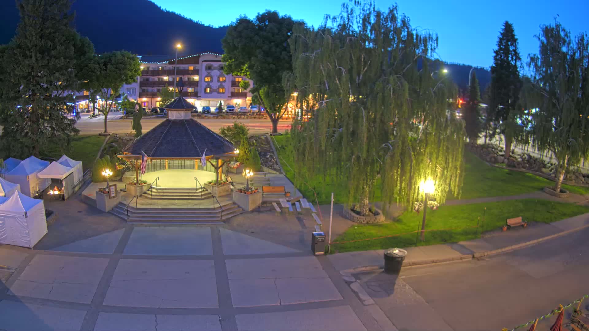 Leavenworth Village Front Street Park  Live Cam - Leavenworth, Chelan, Washington, USA