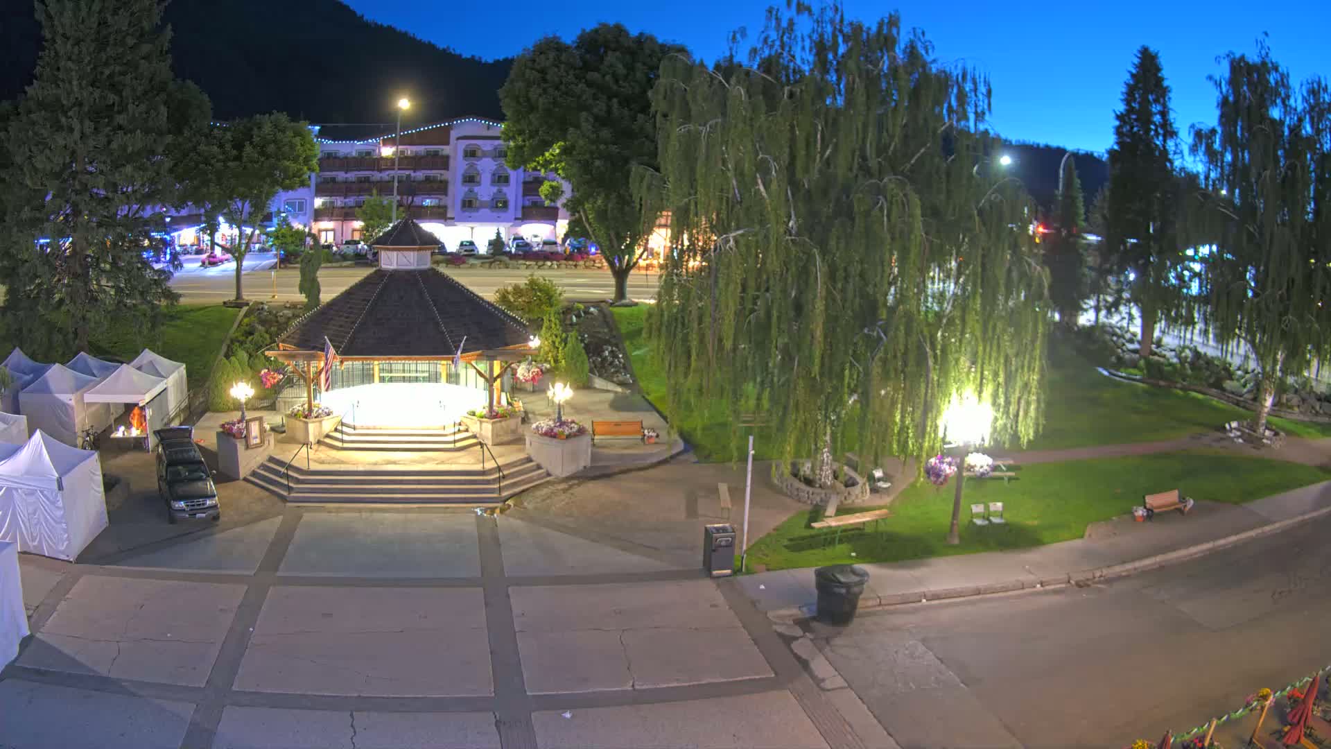 Leavenworth Village Front Street Park  Live Cam - Leavenworth, Chelan, Washington, USA