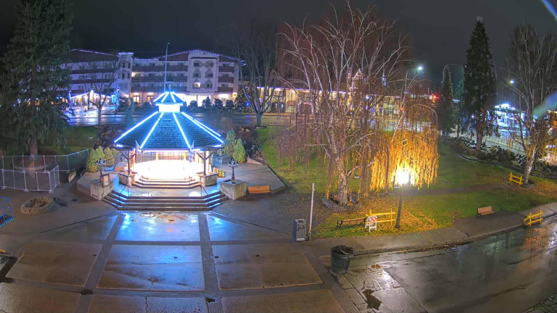 Leavenworth Village Front Street Park  Live Cam - Leavenworth, Chelan, Washington, USA