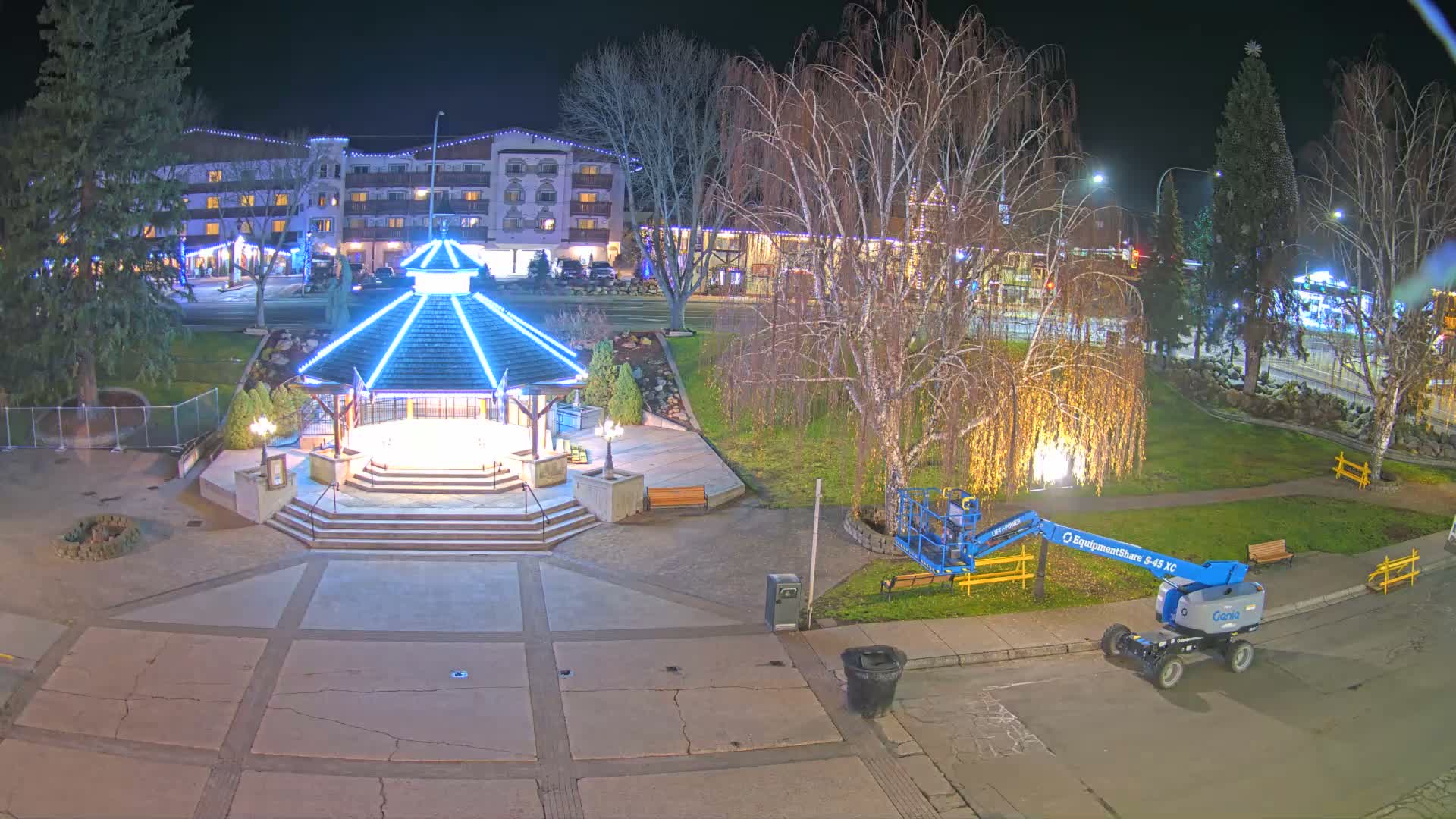 Leavenworth Village Front Street Park  Live Cam - Leavenworth, Chelan, Washington, USA