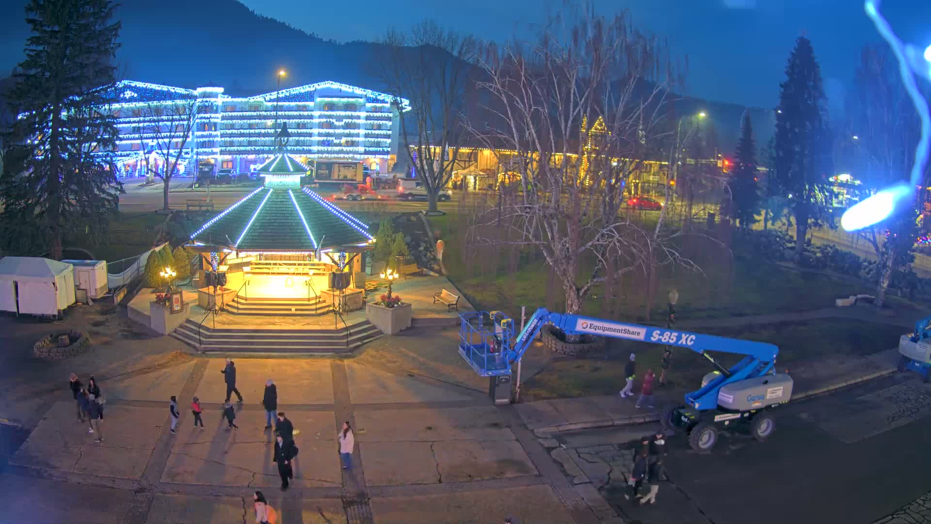 Leavenworth Village Front Street Park  Live Cam - Leavenworth, Chelan, Washington, USA