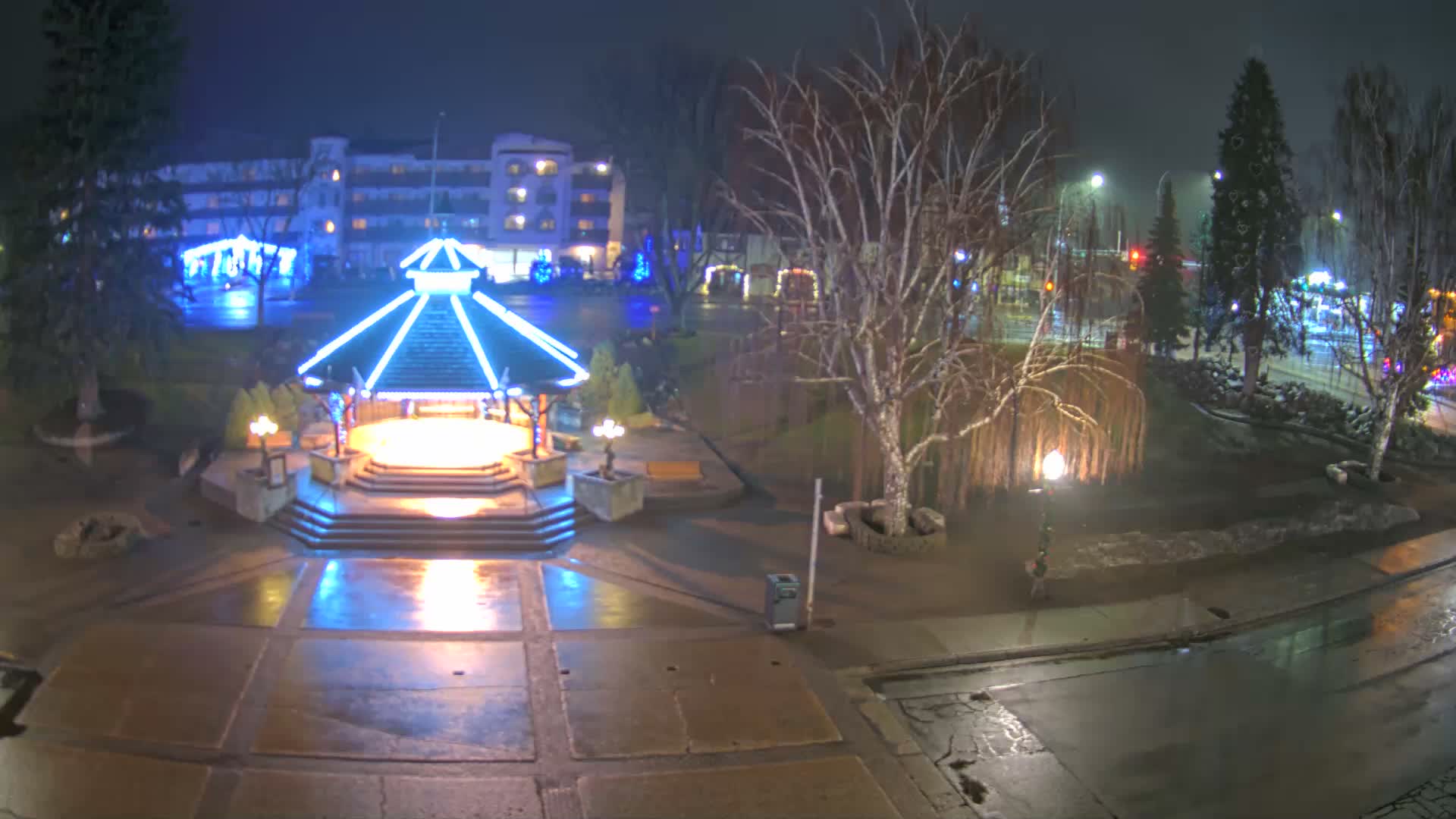 Leavenworth Village Front Street Park  Live Cam - Leavenworth, Chelan, Washington, USA