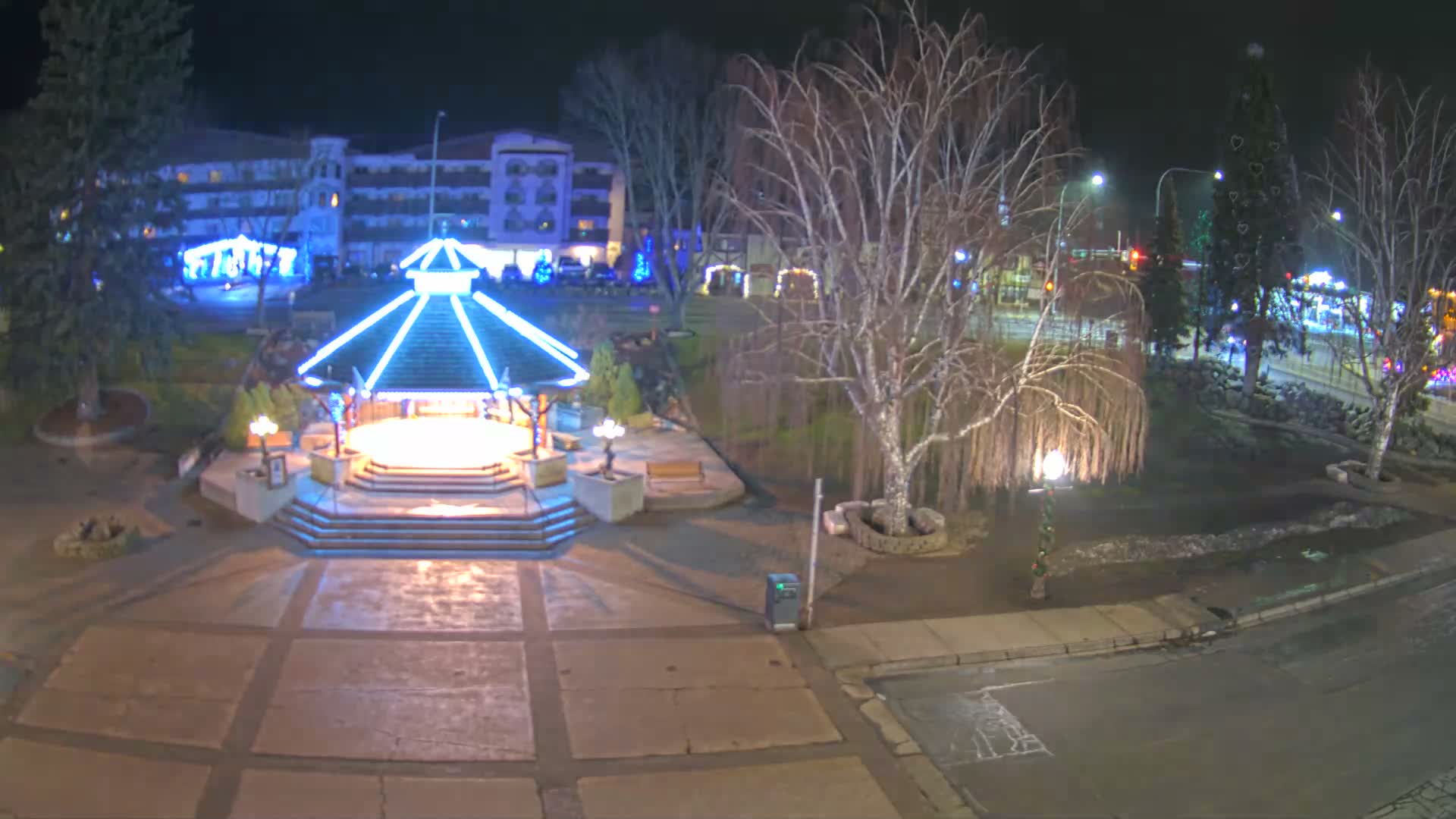 Leavenworth Village Front Street Park  Live Cam - Leavenworth, Chelan, Washington, USA