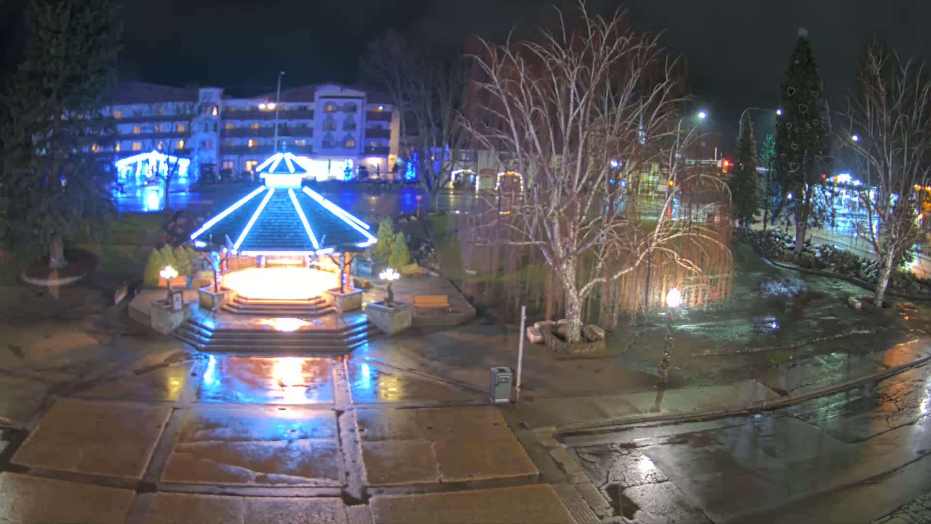 Leavenworth Village Front Street Park  Live Cam - Leavenworth, Chelan, Washington, USA
