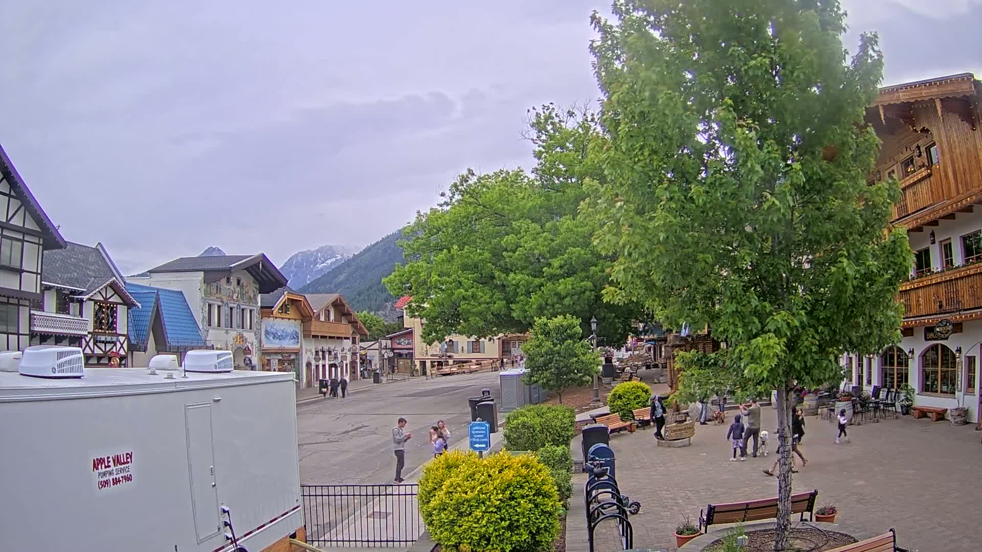 Leavenworth Village Downtown  Live Cam - Leavenworth, Chelan, Washington, USA