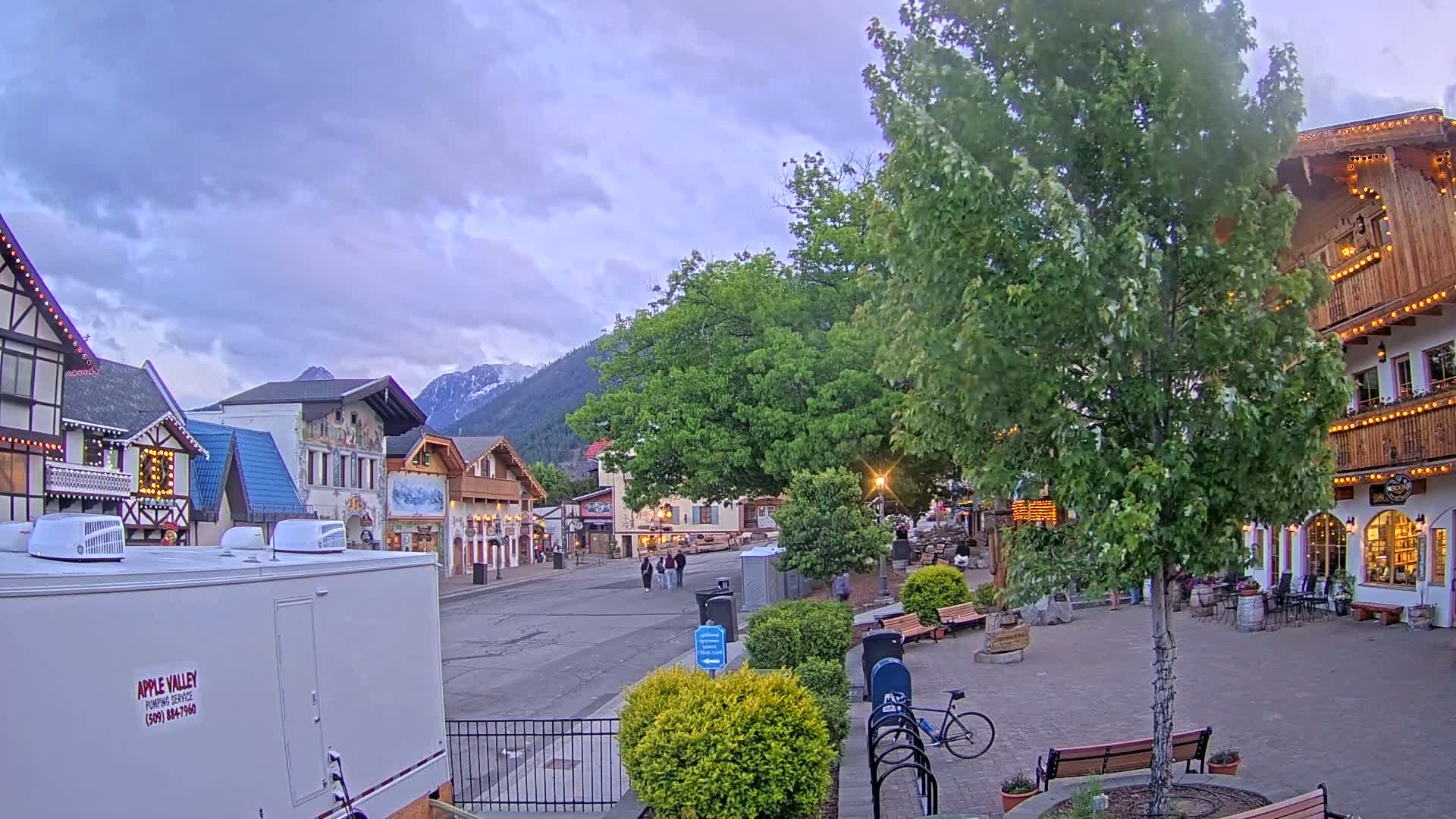 Leavenworth Village Downtown  Live Cam - Leavenworth, Chelan, Washington, USA