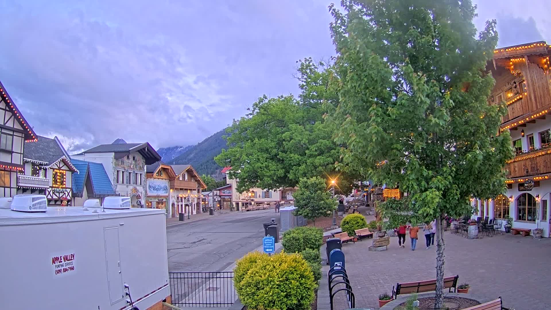 Leavenworth Village Downtown  Live Cam - Leavenworth, Chelan, Washington, USA