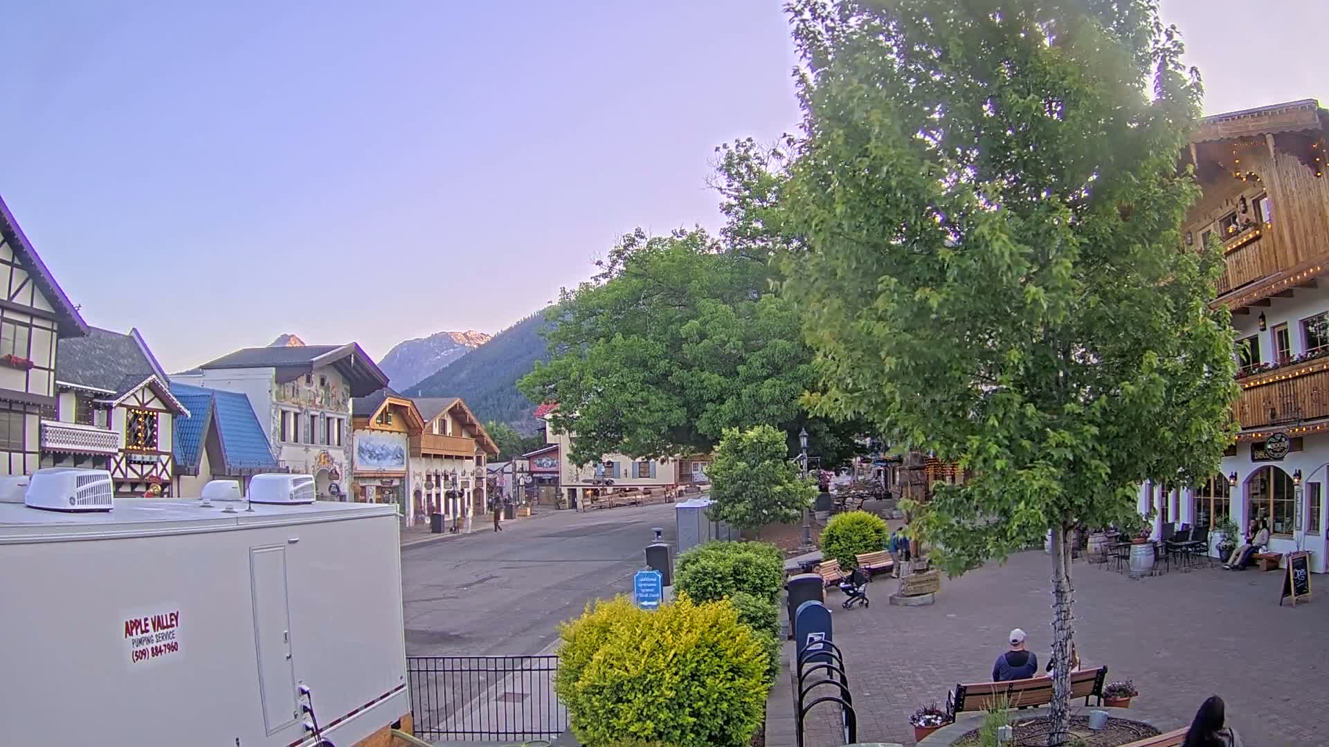 Leavenworth Village Downtown  Live Cam - Leavenworth, Chelan, Washington, USA
