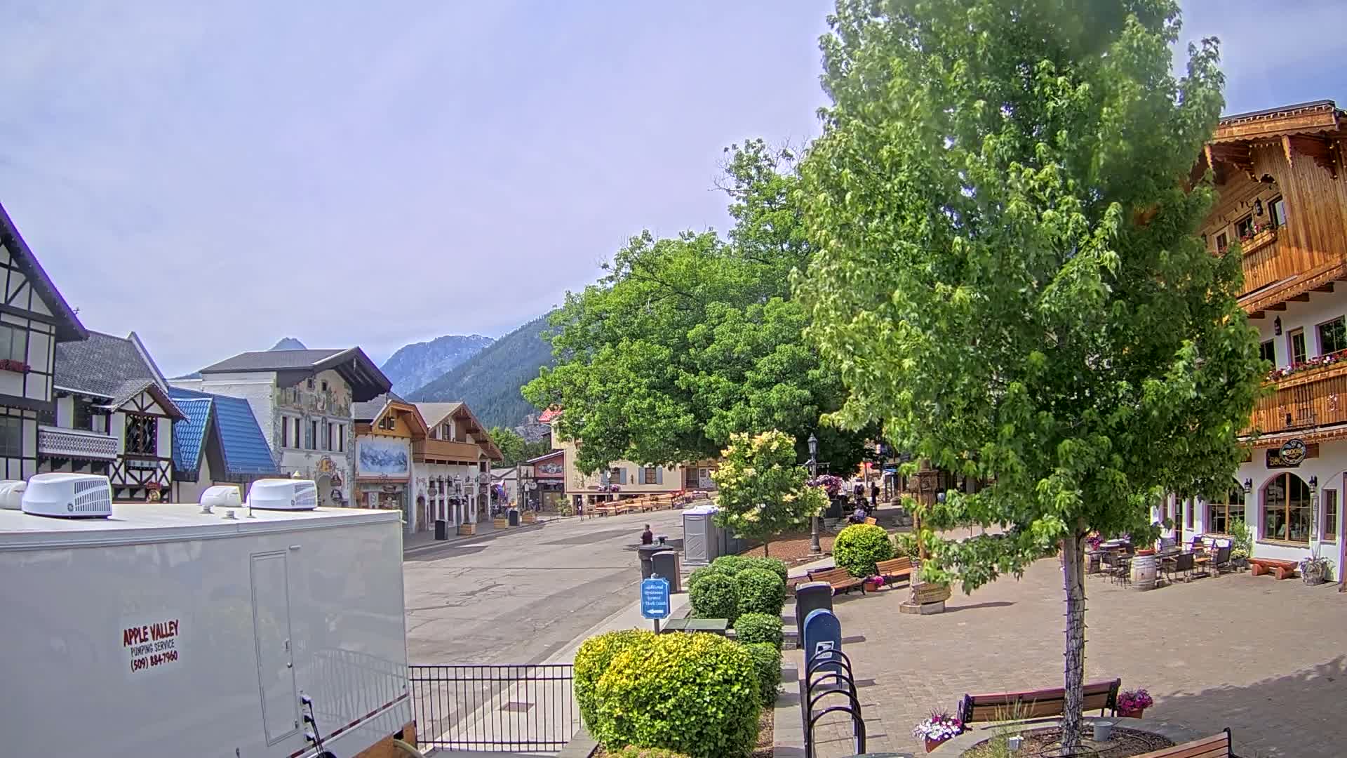 Leavenworth Village Downtown  Live Cam - Leavenworth, Chelan, Washington, USA