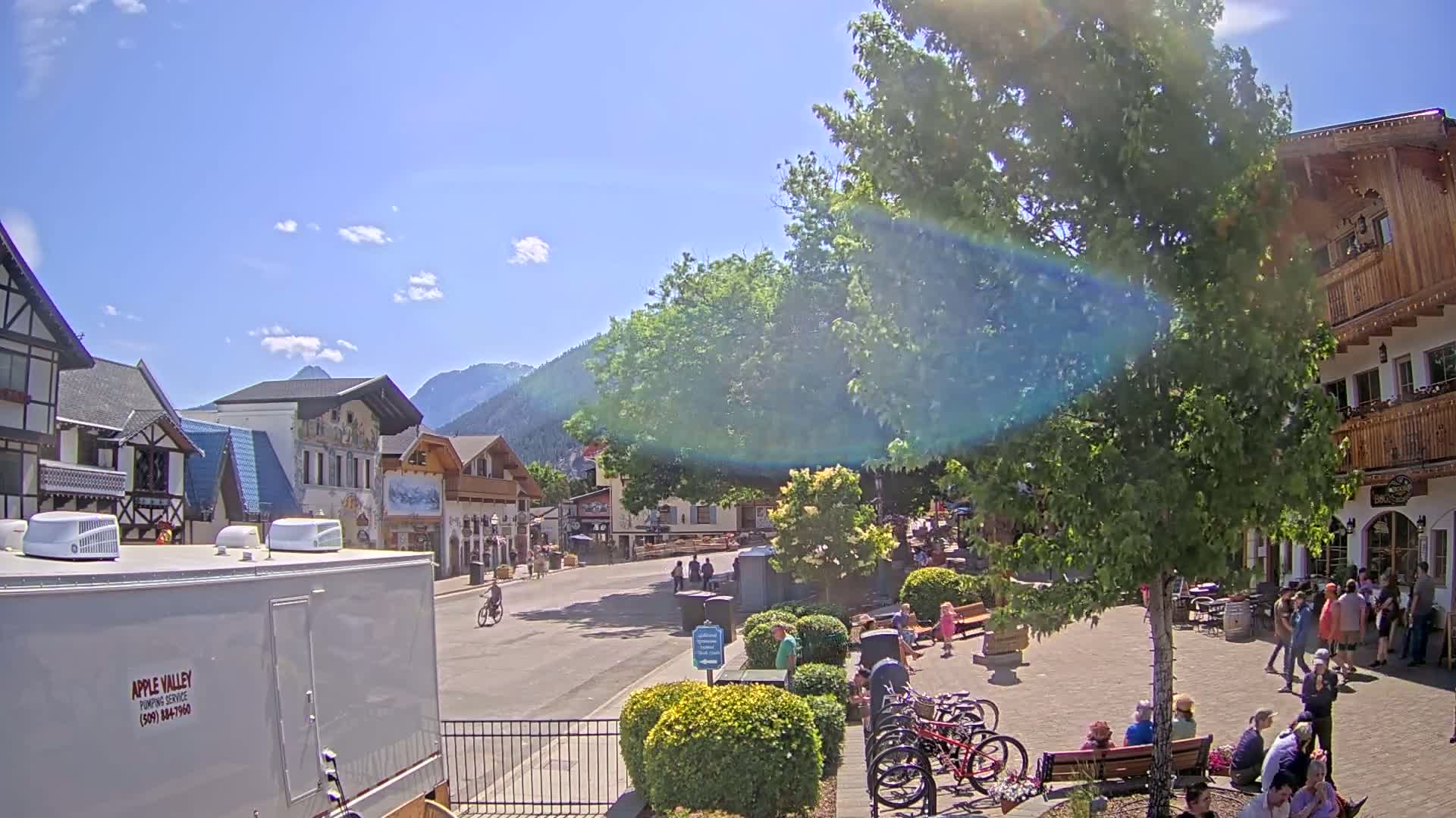 Leavenworth Village Downtown  Live Cam - Leavenworth, Chelan, Washington, USA