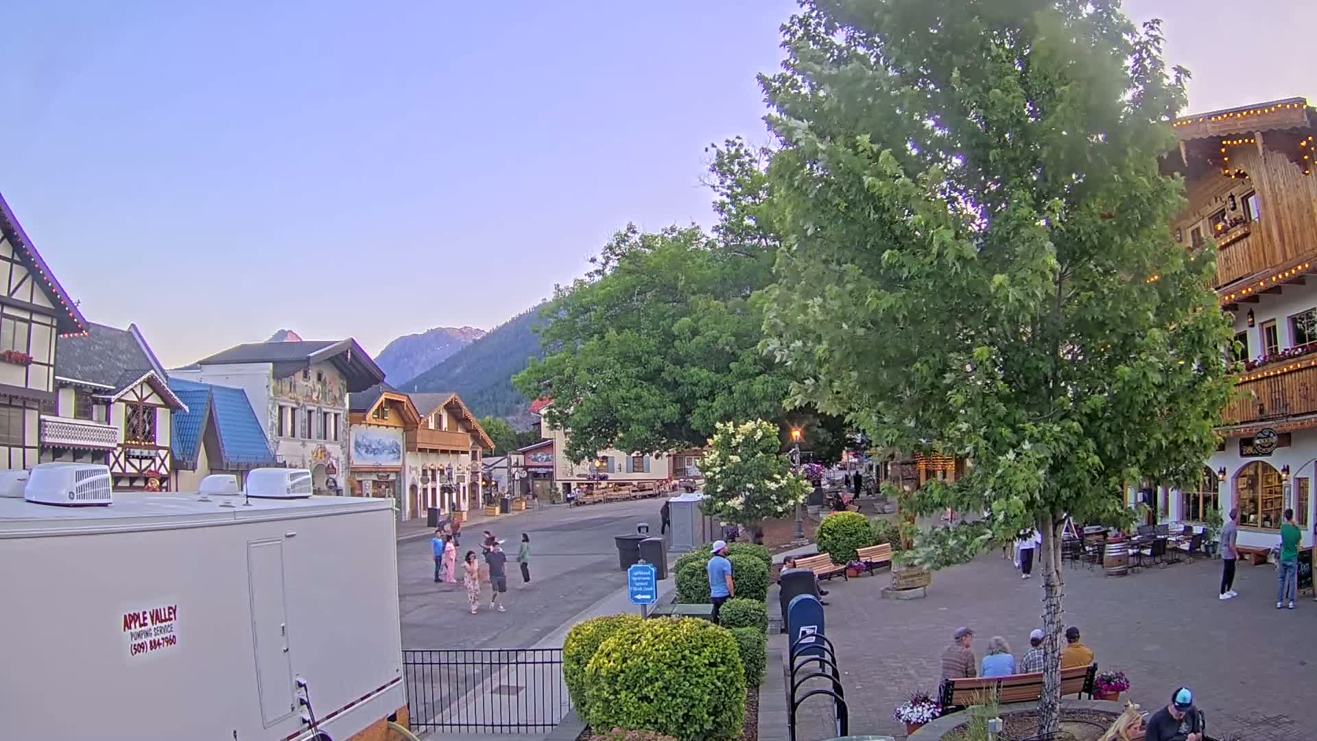 Leavenworth Village Downtown  Live Cam - Leavenworth, Chelan, Washington, USA
