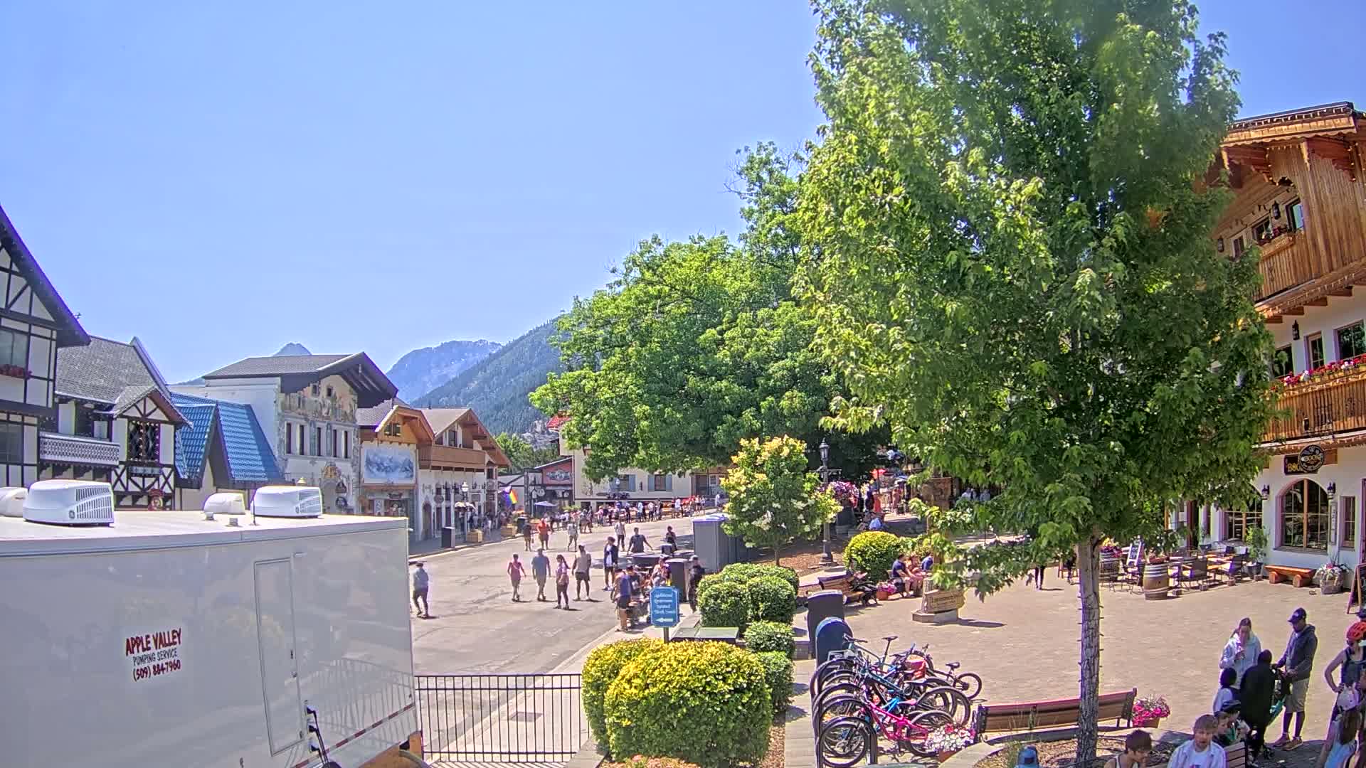 Leavenworth Village Downtown  Live Cam - Leavenworth, Chelan, Washington, USA