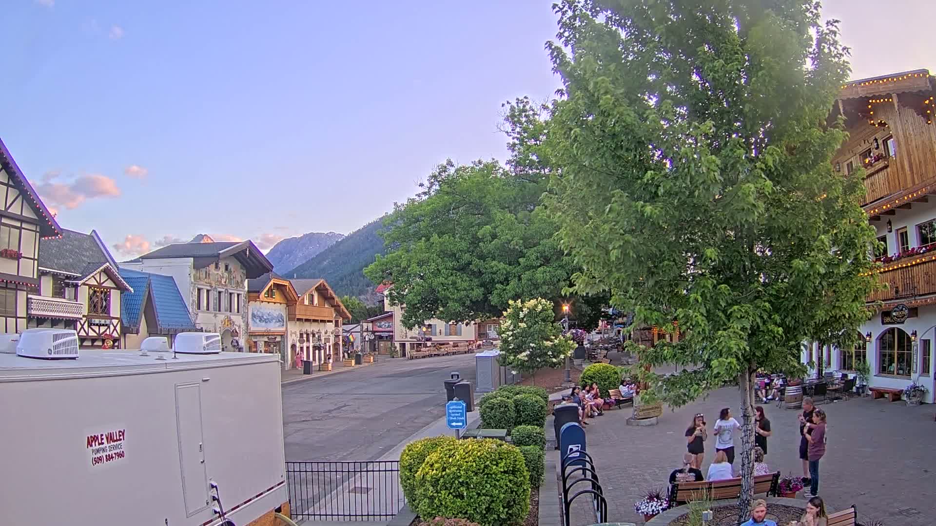 Leavenworth Village Downtown  Live Cam - Leavenworth, Chelan, Washington, USA