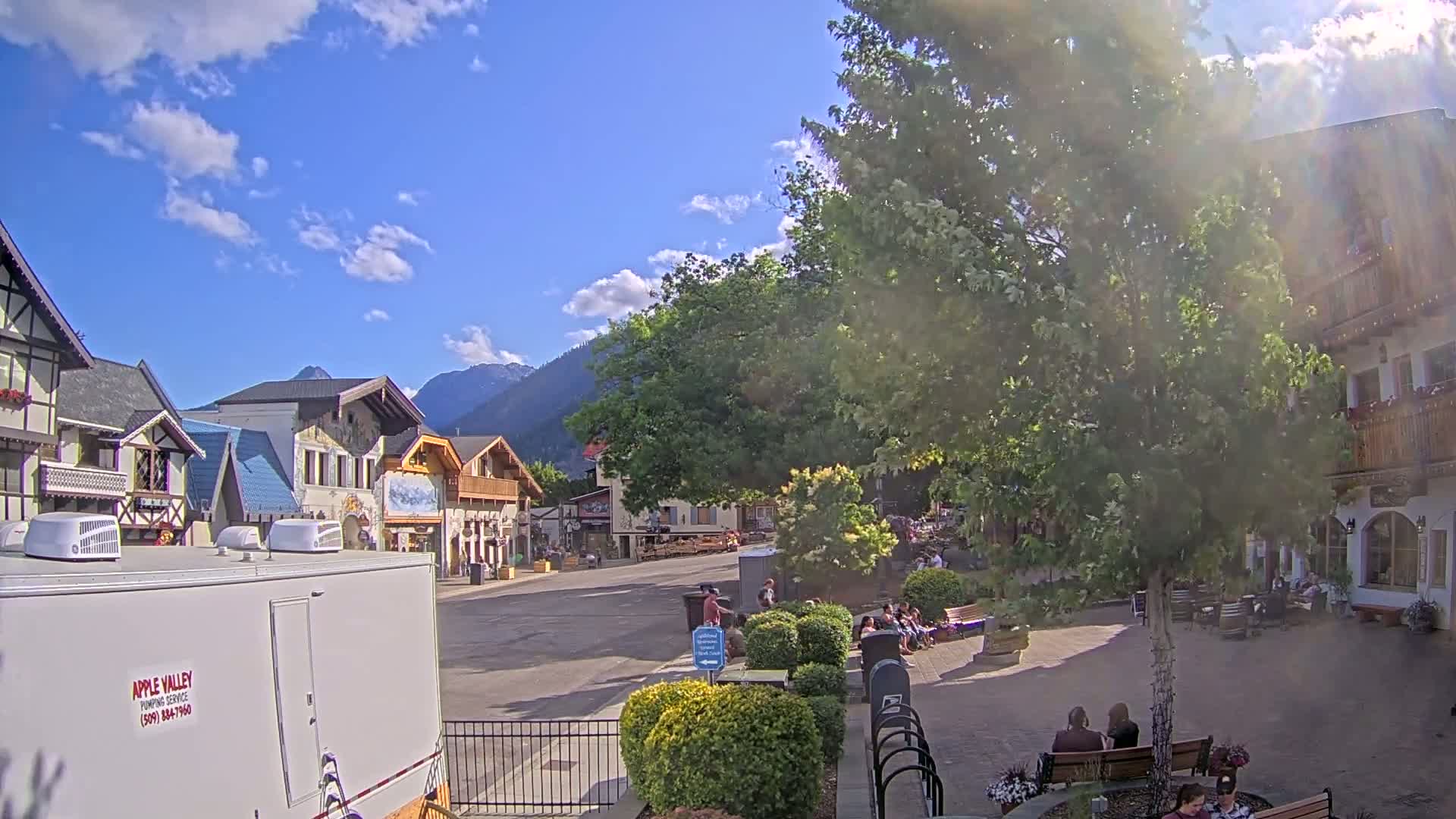 Leavenworth Village Downtown  Live Cam - Leavenworth, Chelan, Washington, USA