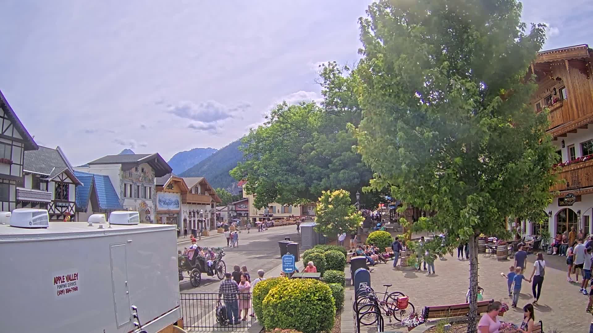 Leavenworth Village Downtown  Live Cam - Leavenworth, Chelan, Washington, USA
